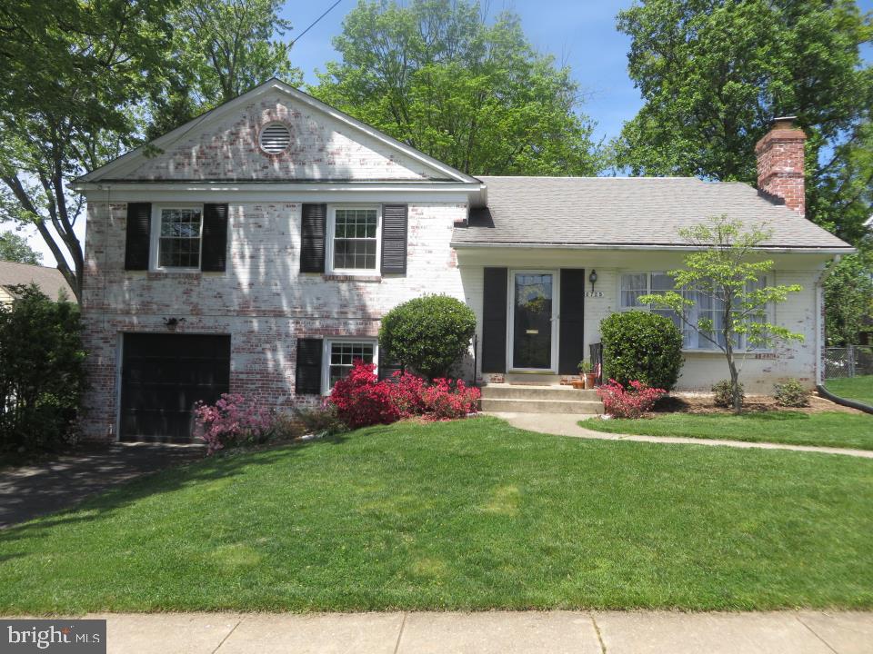 WEST ARLINGTON - Residential Lease