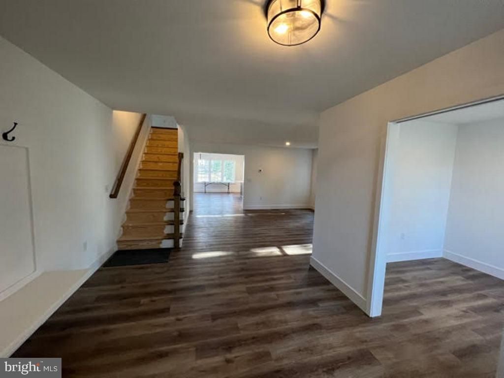 Photo of 401 GENERAL SUTTER AVE, LITITZ, PA 17543 (MLS # PALA2031330)