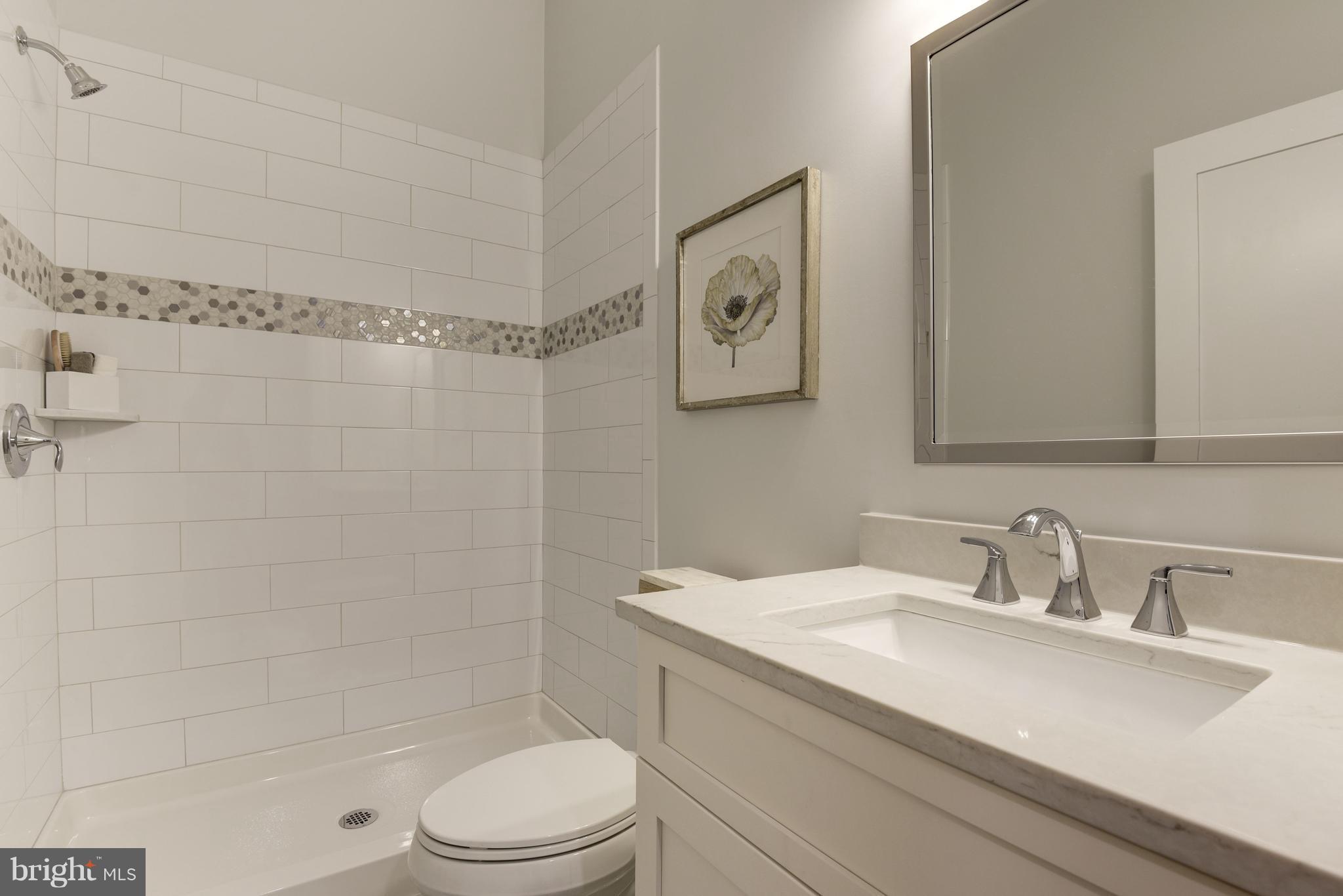 LEE HEIGHTS - Residential