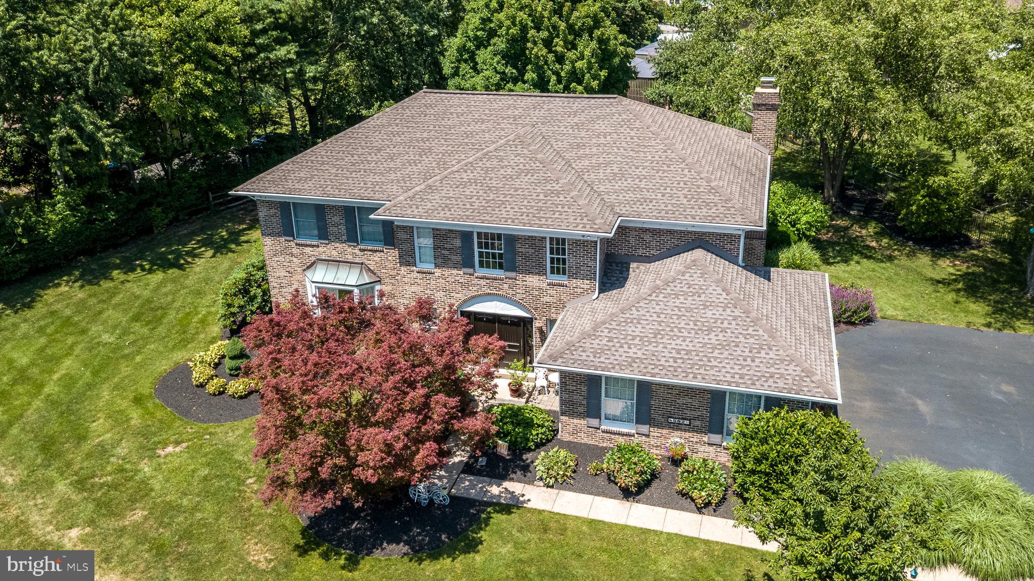 582 WEIKEL ROAD