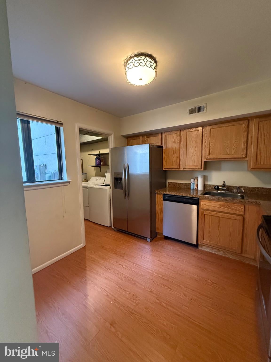 109 POPLAR COURT