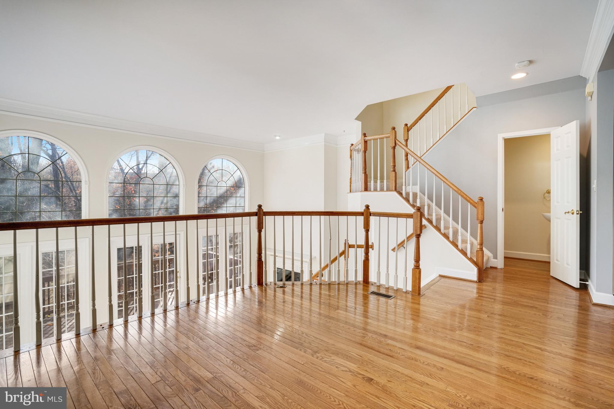 STONEGATE - Residential