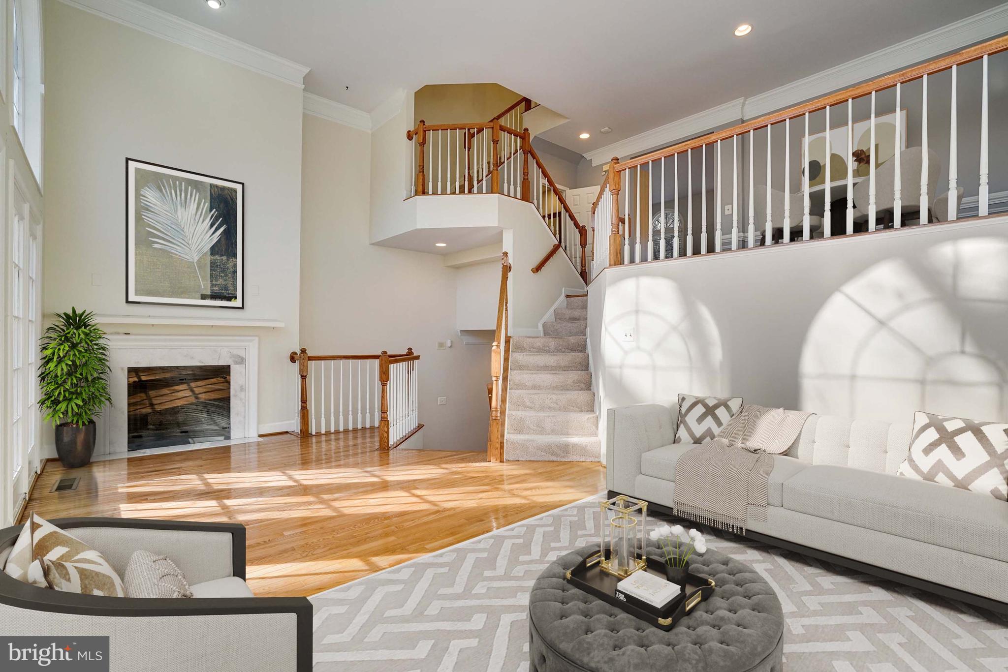 STONEGATE - Residential