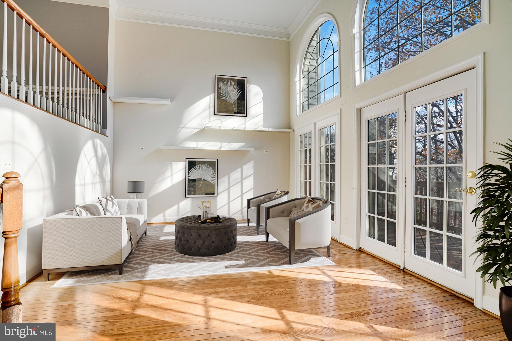 STONEGATE - Residential