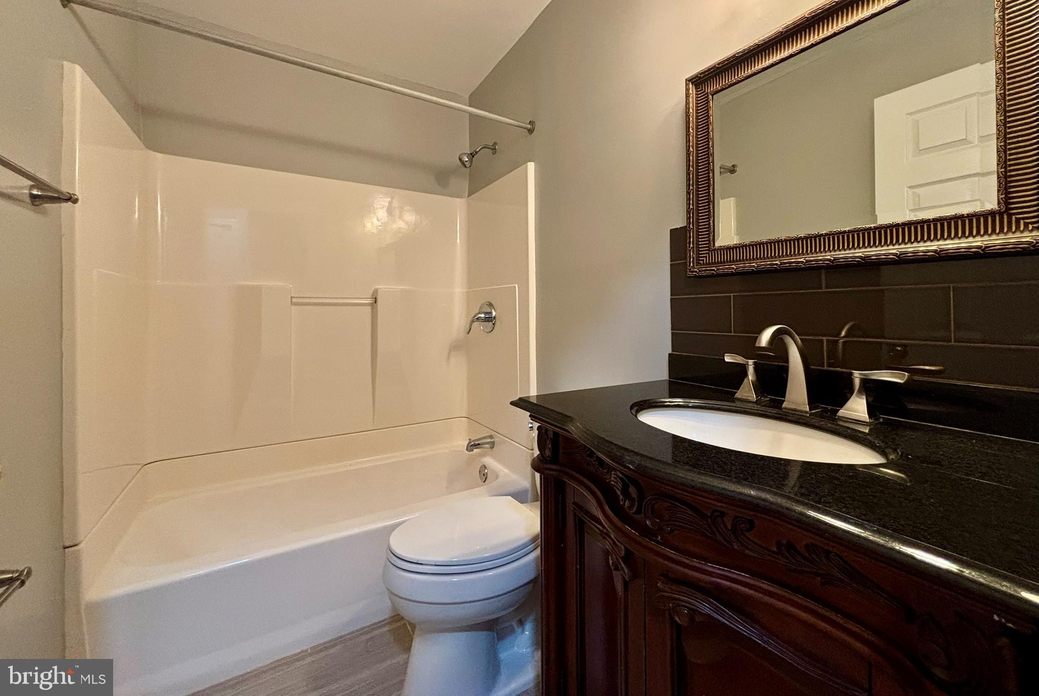 SHANNON STATION - Residential Lease