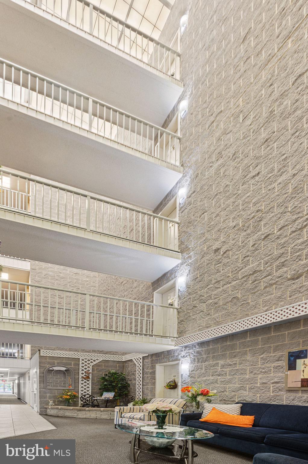 CENTENNIAL STATION - Residential