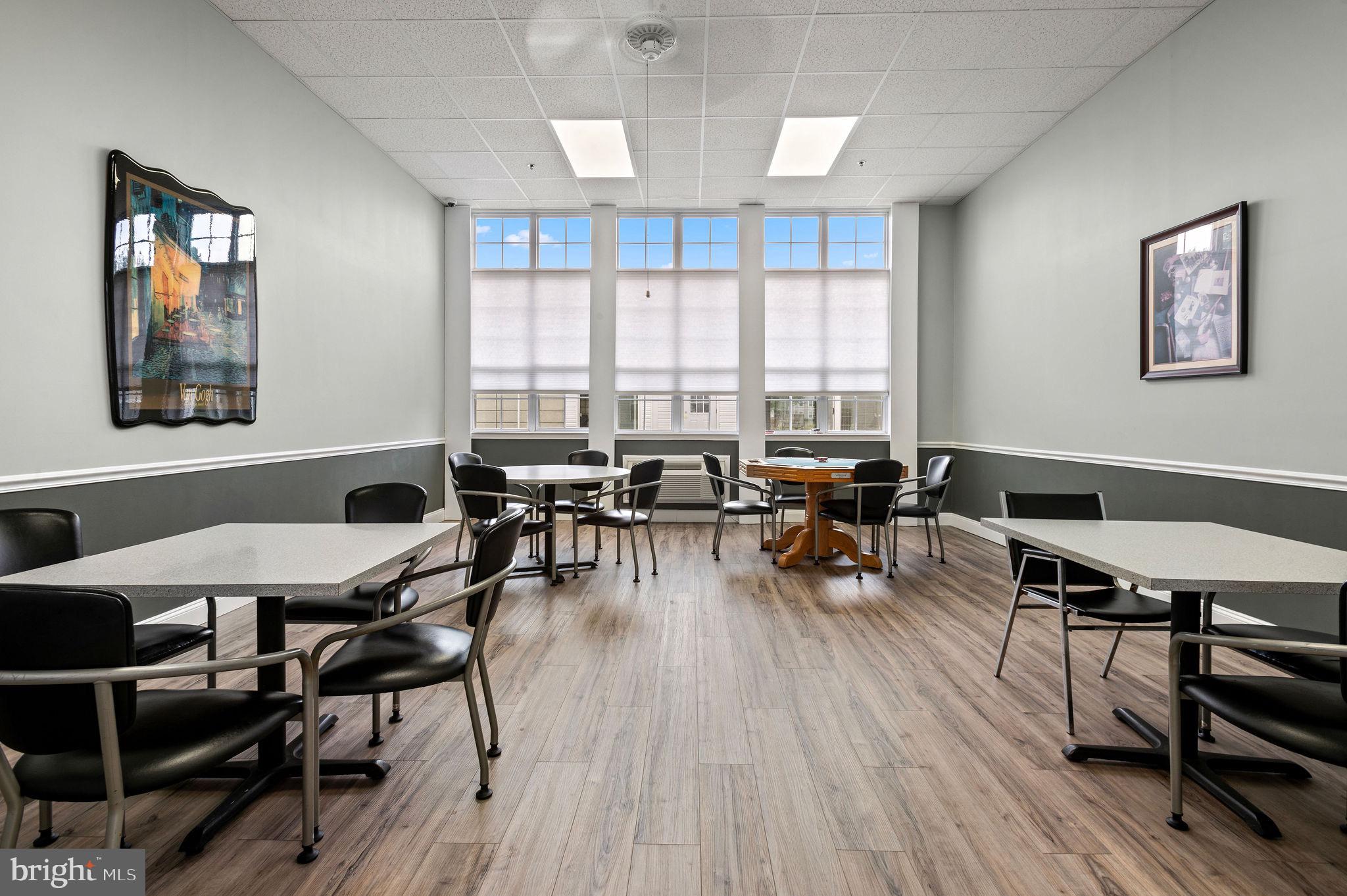 CENTENNIAL STATION - Residential