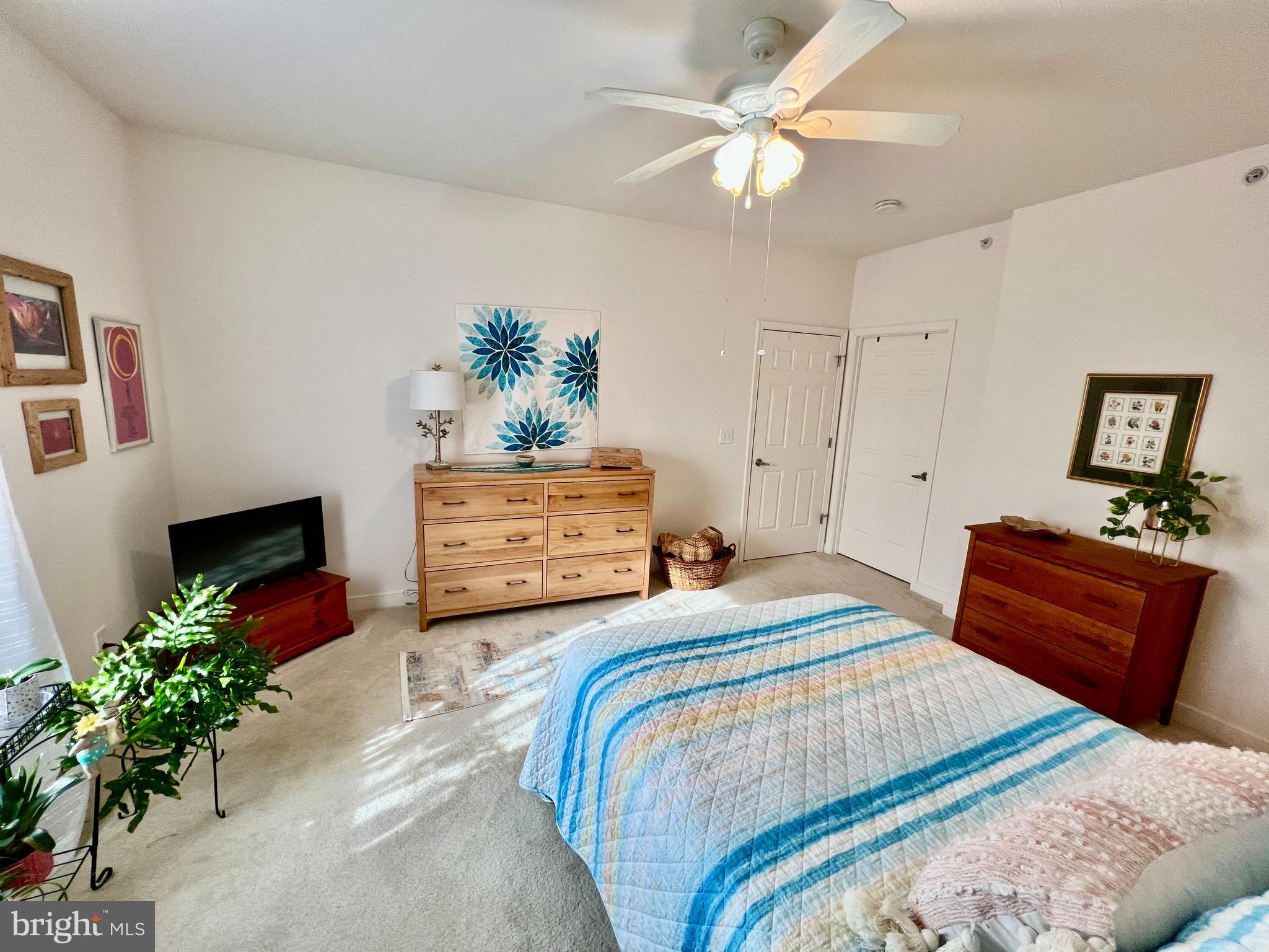 CEDAR BAY - Residential