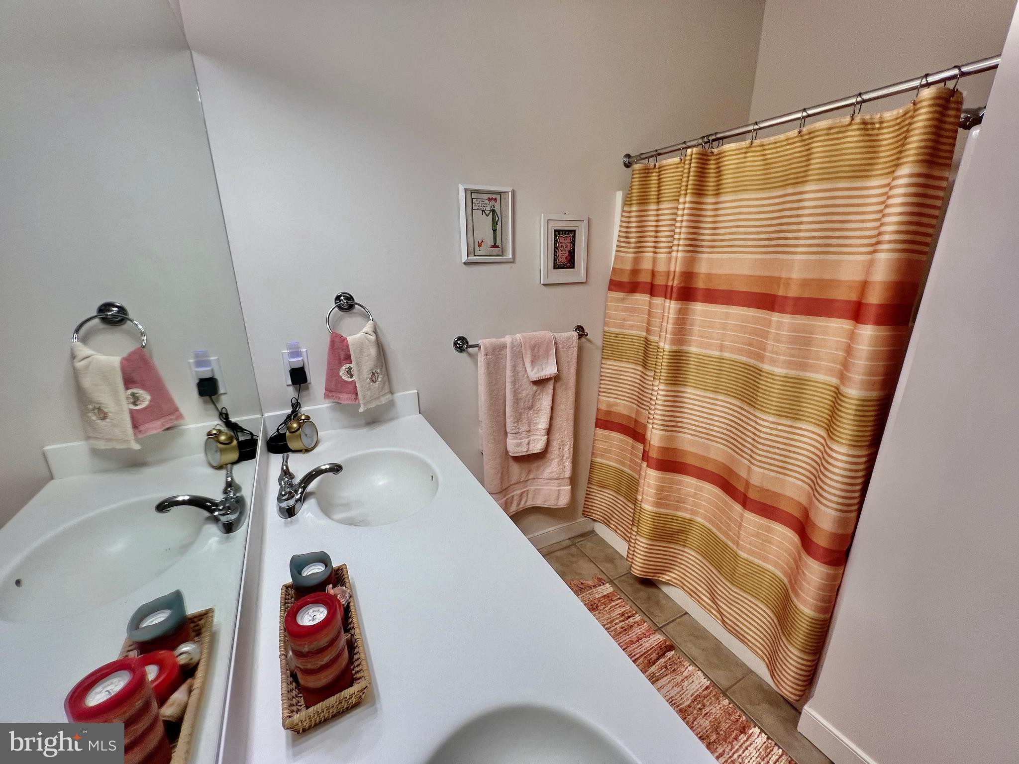 CEDAR BAY - Residential