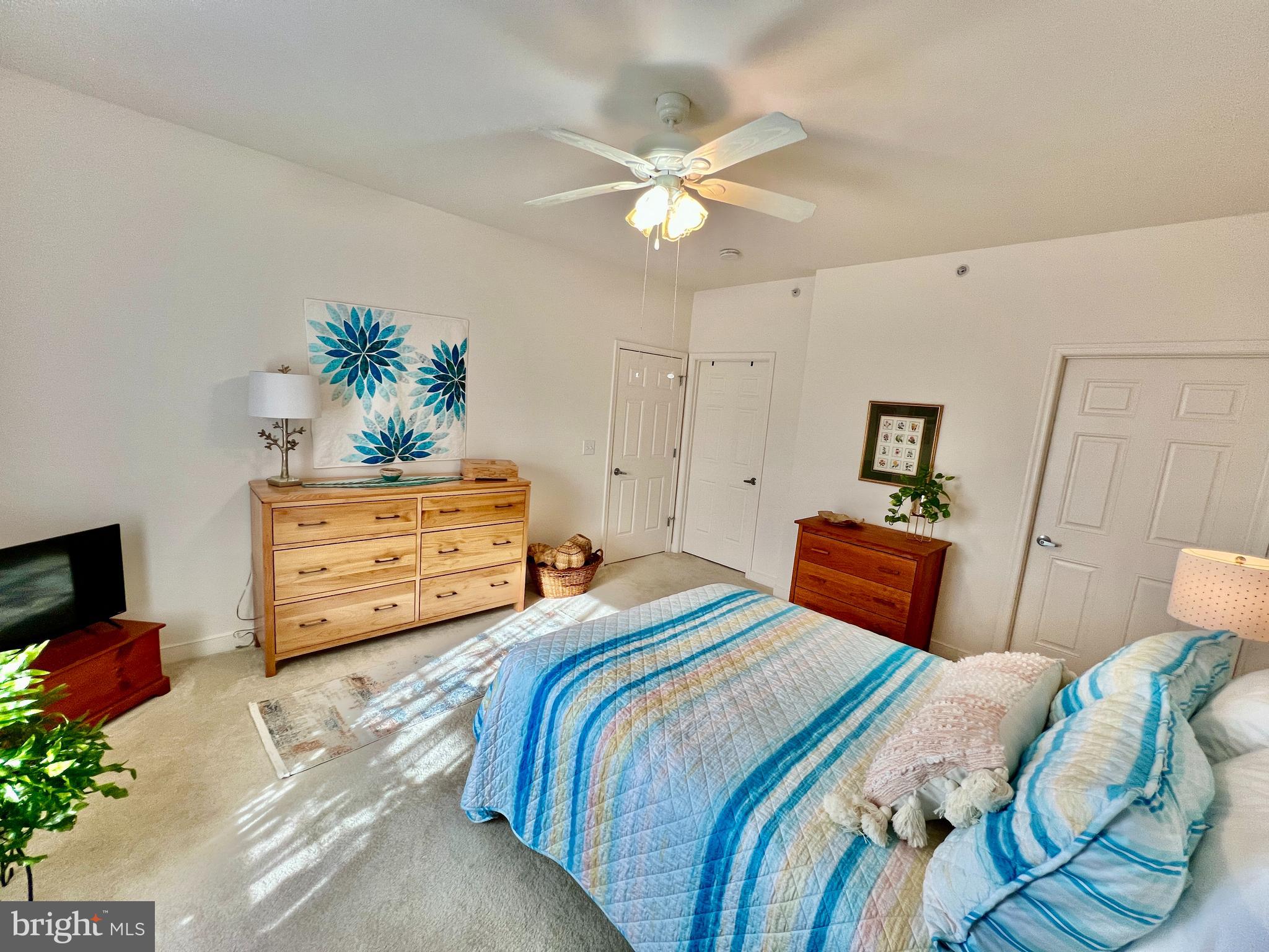 CEDAR BAY - Residential