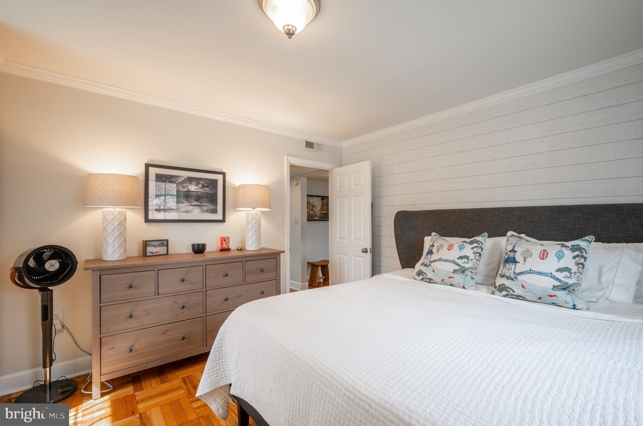 BELLE VIEW CONDOMINIUMS - Residential