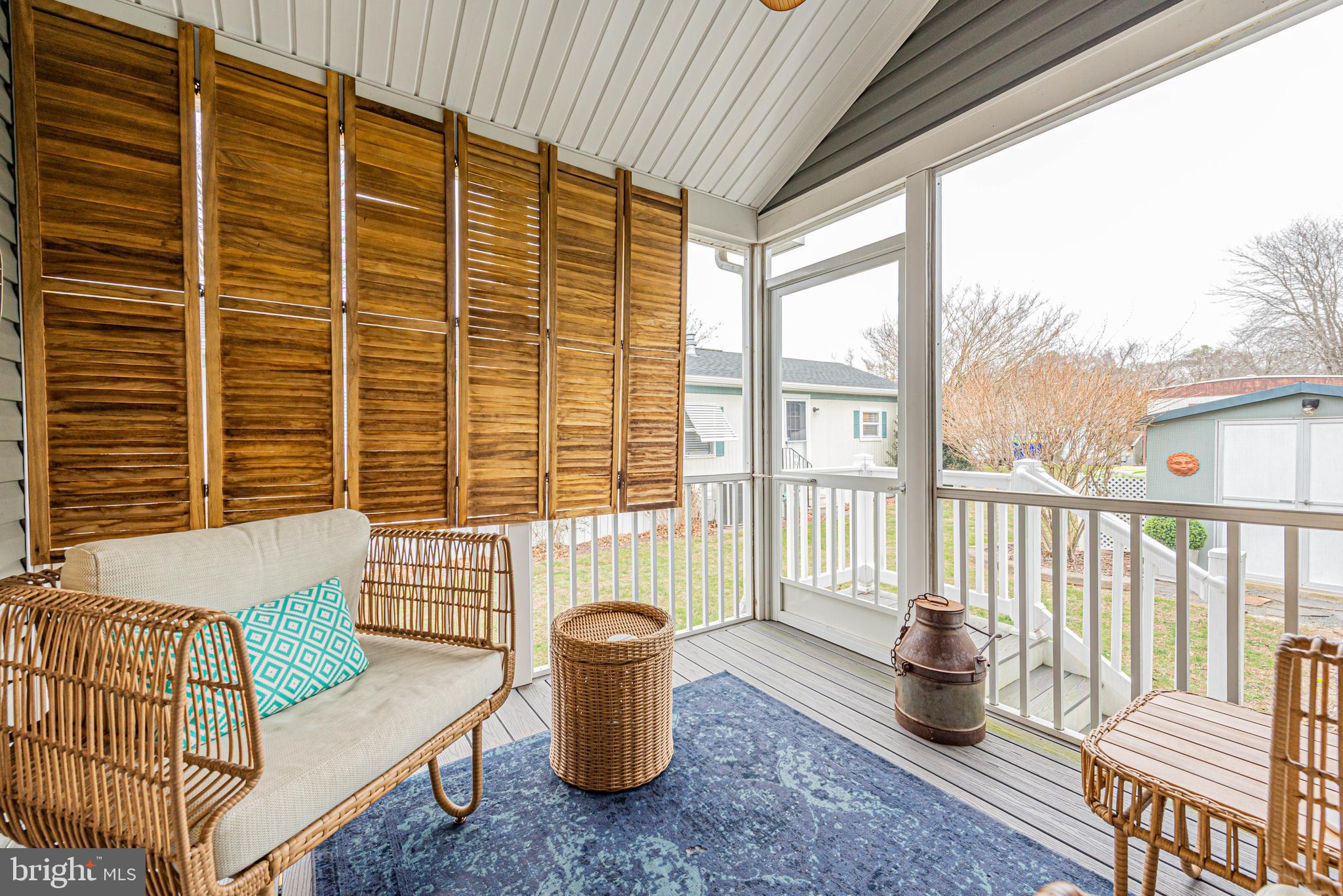 COLONIAL EAST MHP - Residential