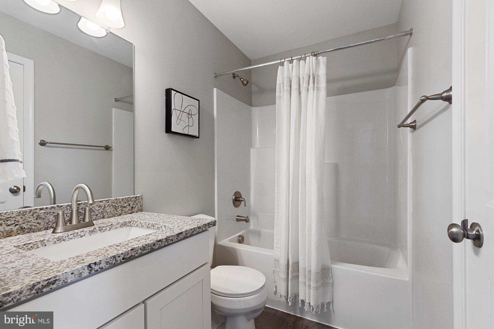 HUDSON RIDGE - Residential