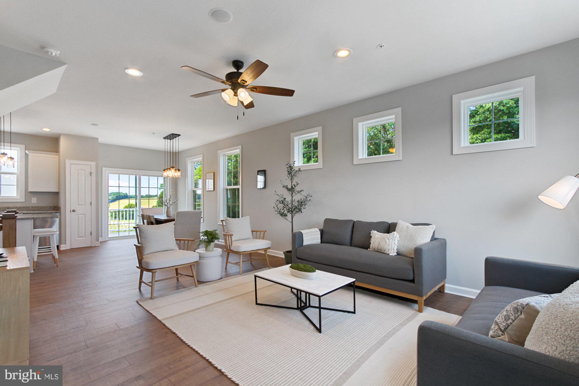 HUDSON RIDGE - Residential