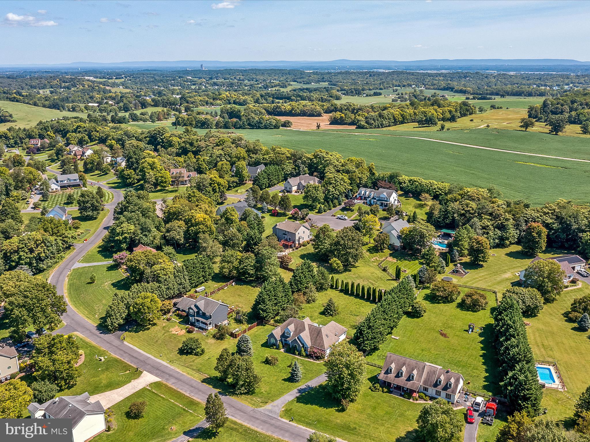 THE CORNERS AT ARDEN - Residential