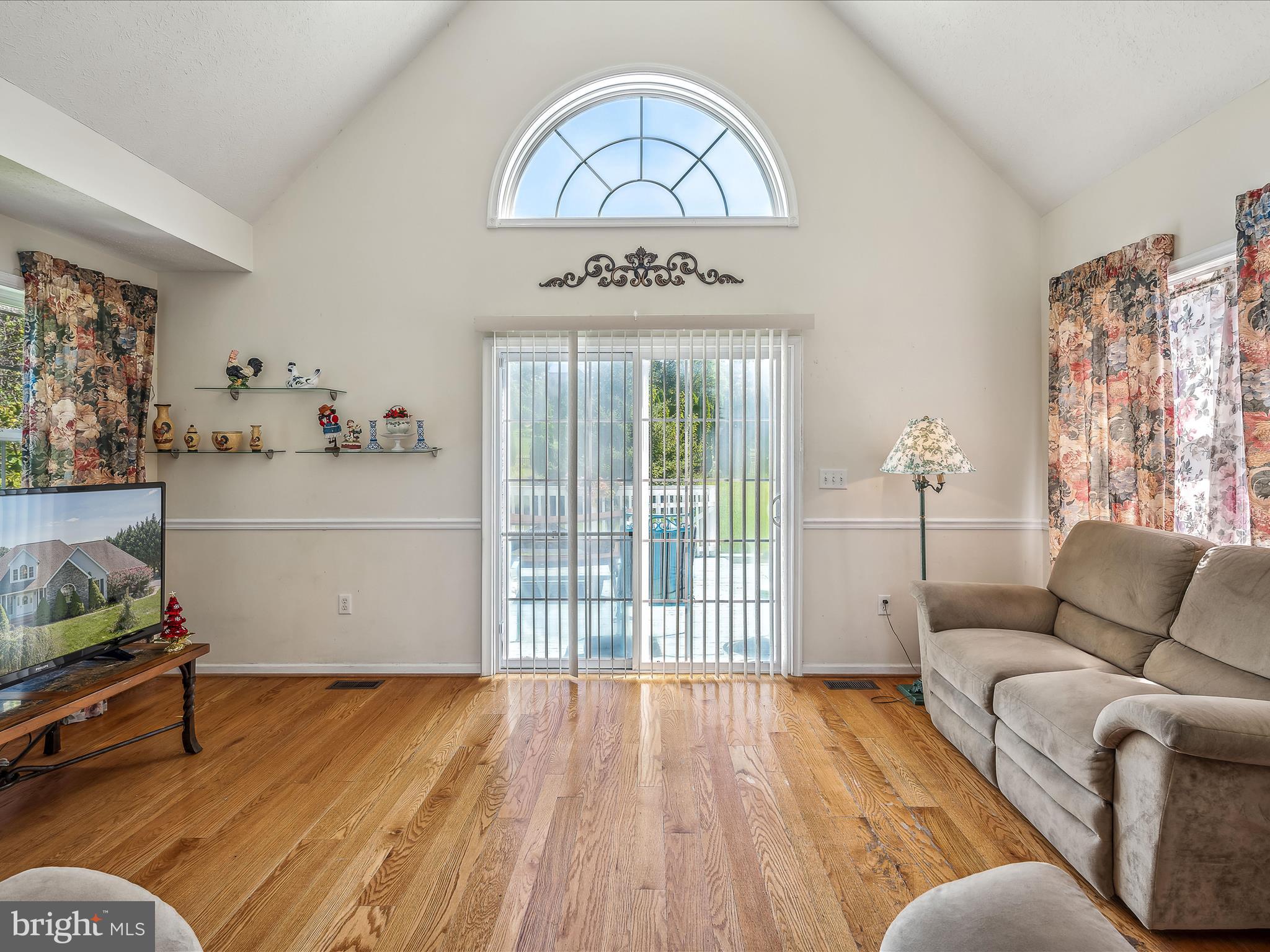 THE CORNERS AT ARDEN - Residential