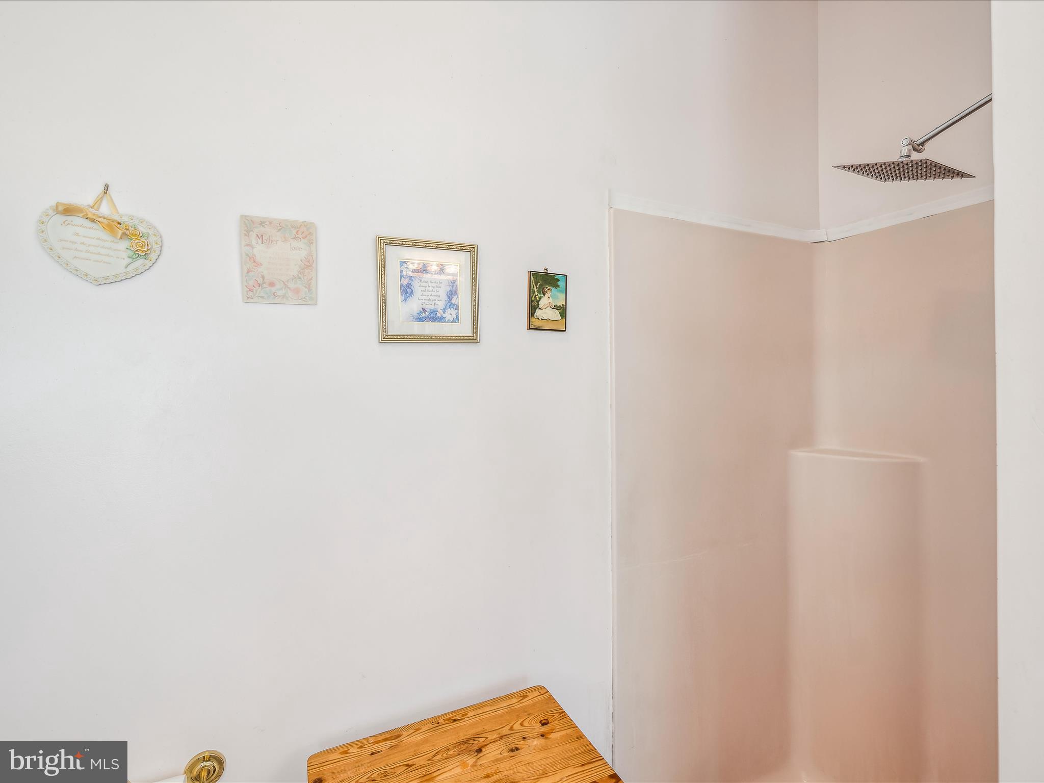 THE CORNERS AT ARDEN - Residential