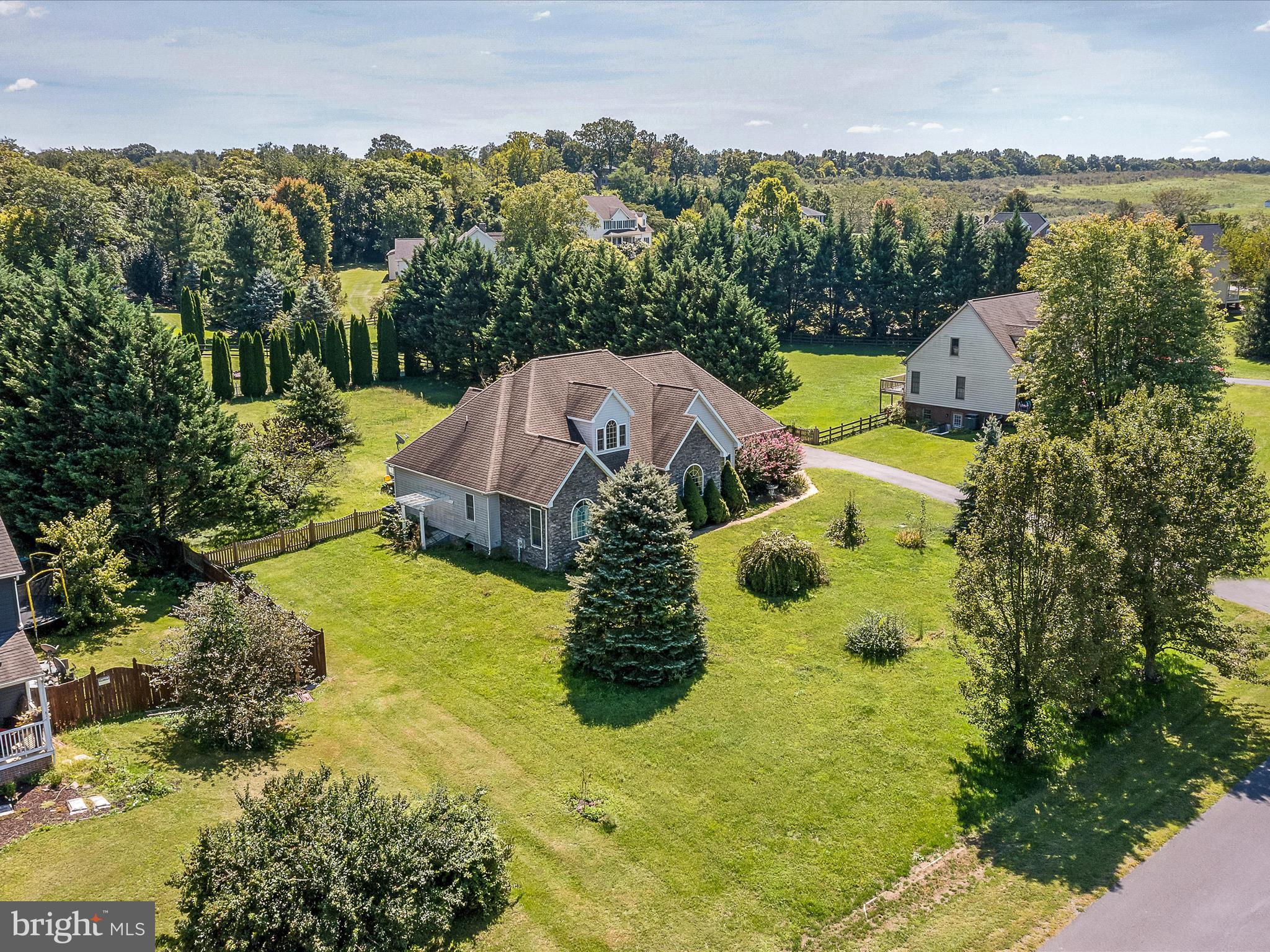THE CORNERS AT ARDEN - Residential