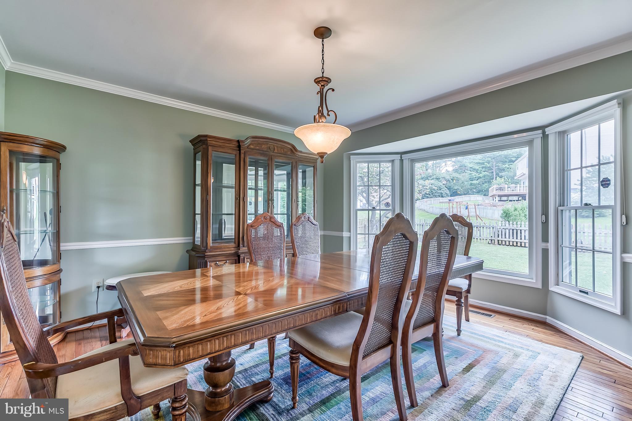 COLLEGE HILLS - Residential