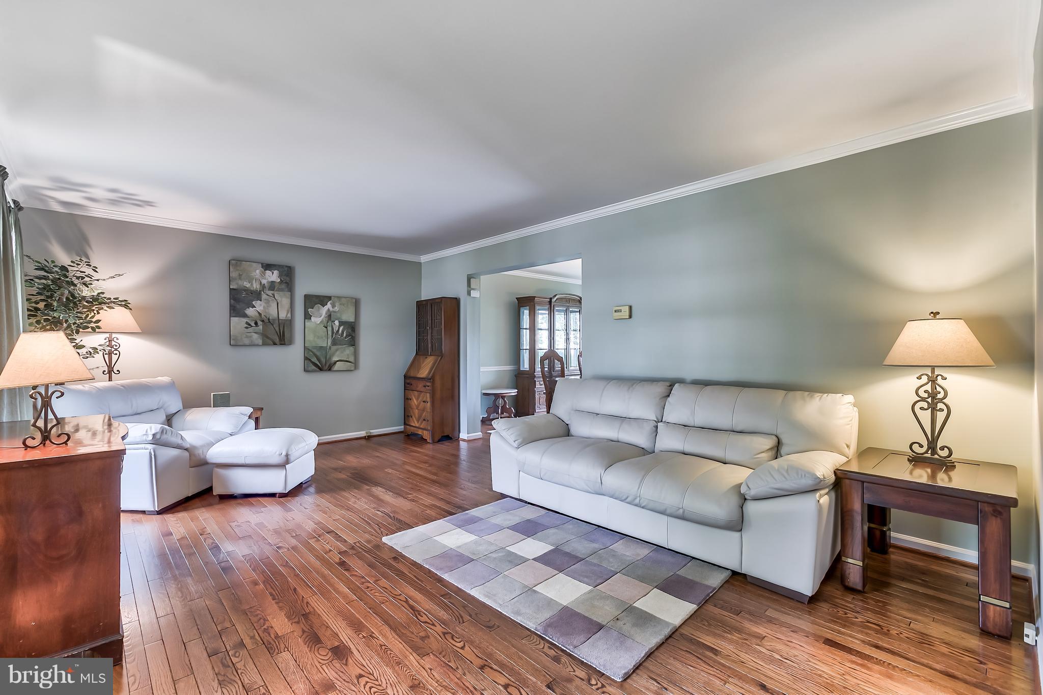 COLLEGE HILLS - Residential