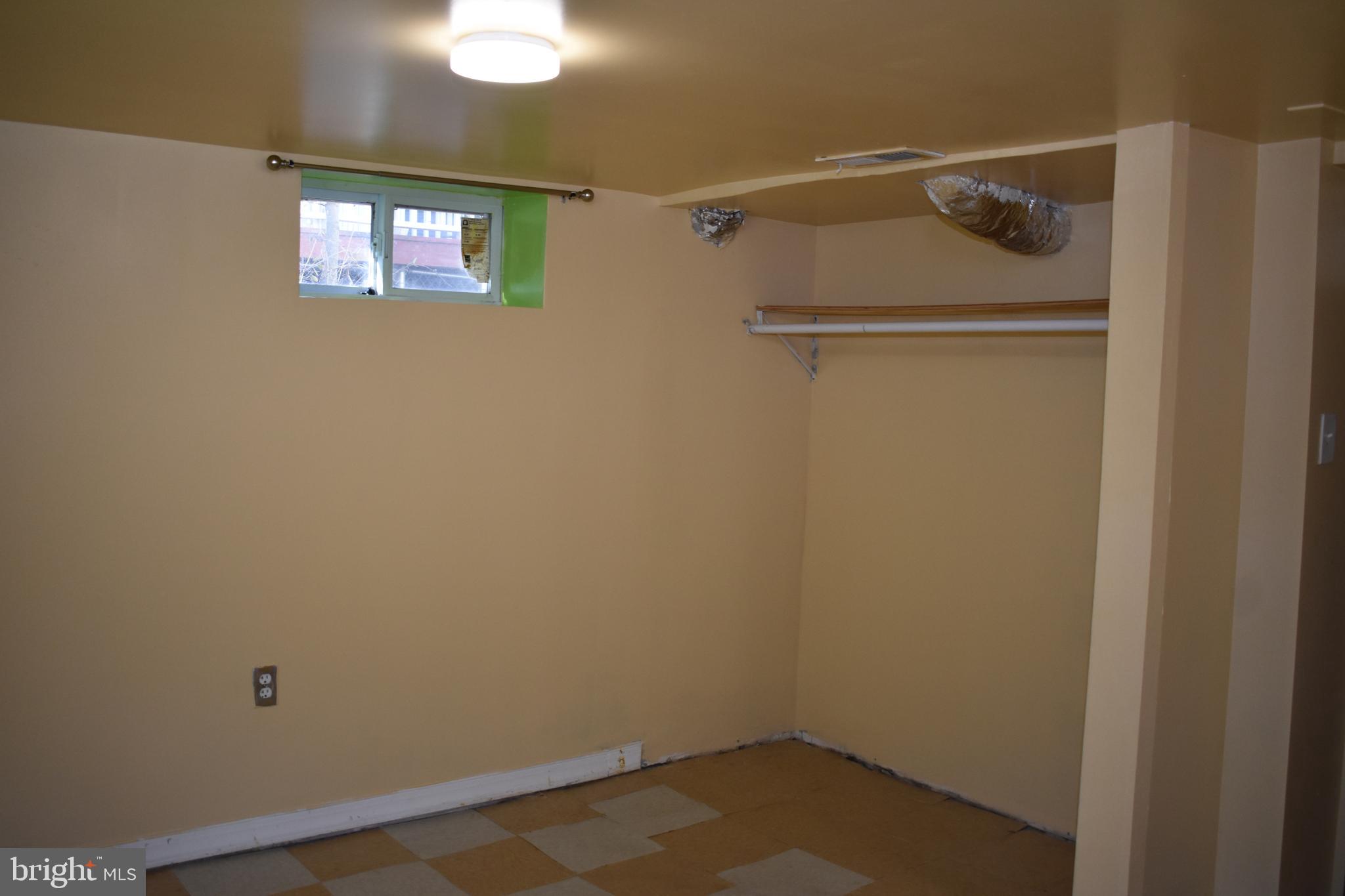 BERWYN HEIGHTS - Residential