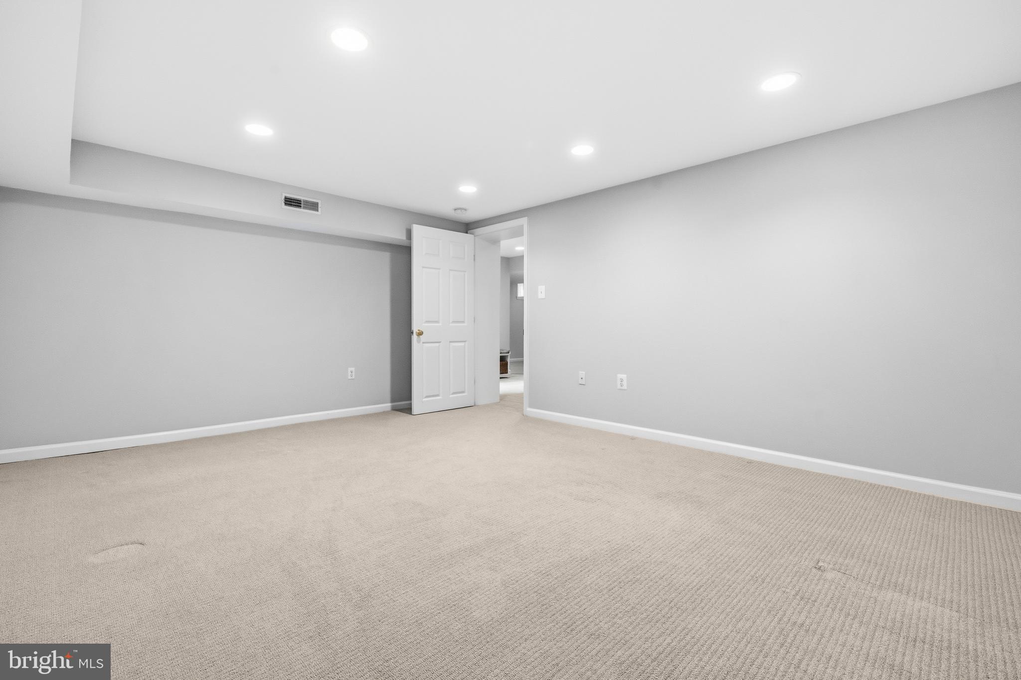 GLEN ECHO HEIGHTS - Residential