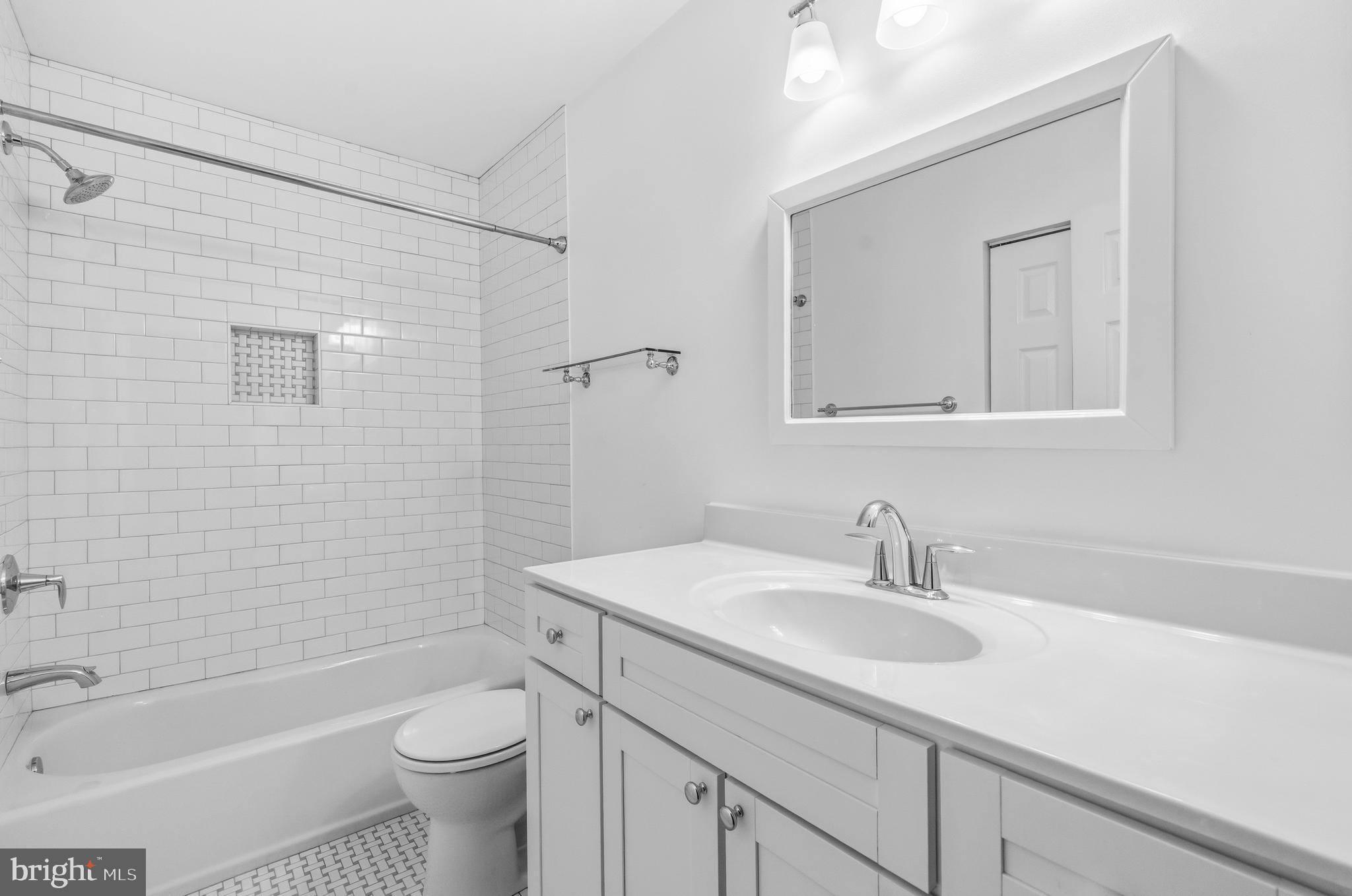 GLEN ECHO HEIGHTS - Residential