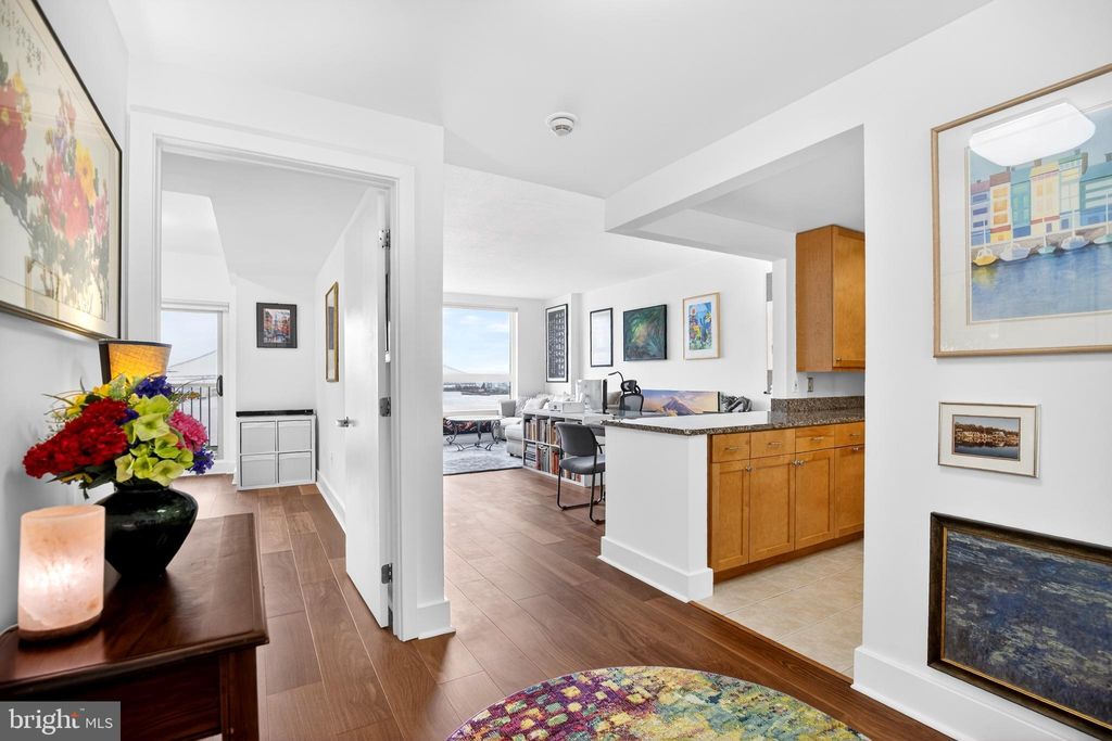 Photo of 717 S Chris Columbus Boulevard #916, PHILADELPHIA, PA 19147 (MLS # PAPH2601050)