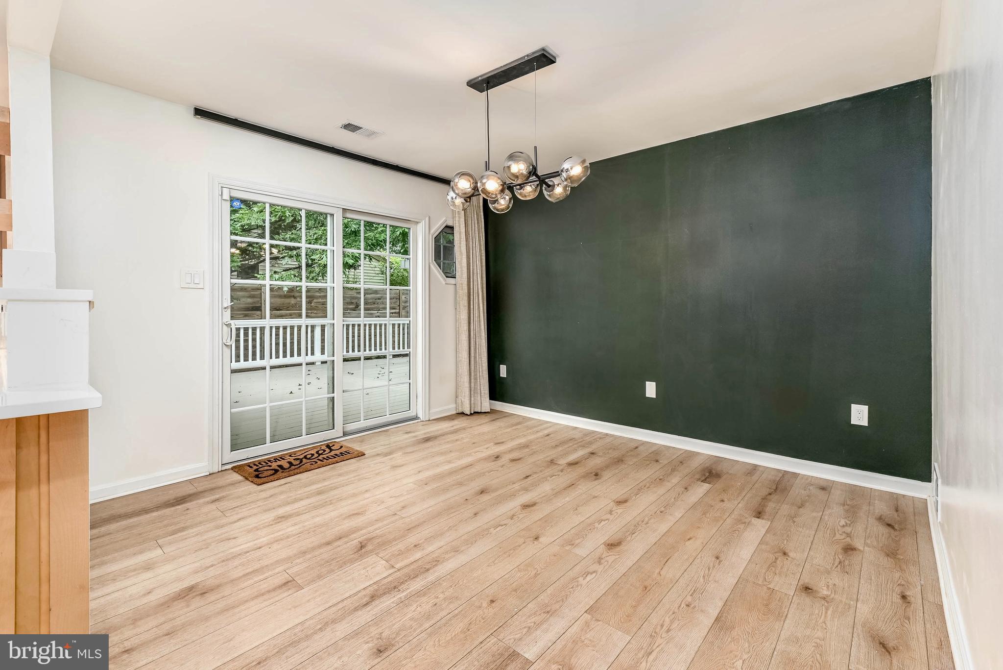 SUGARLAND RUN - Residential