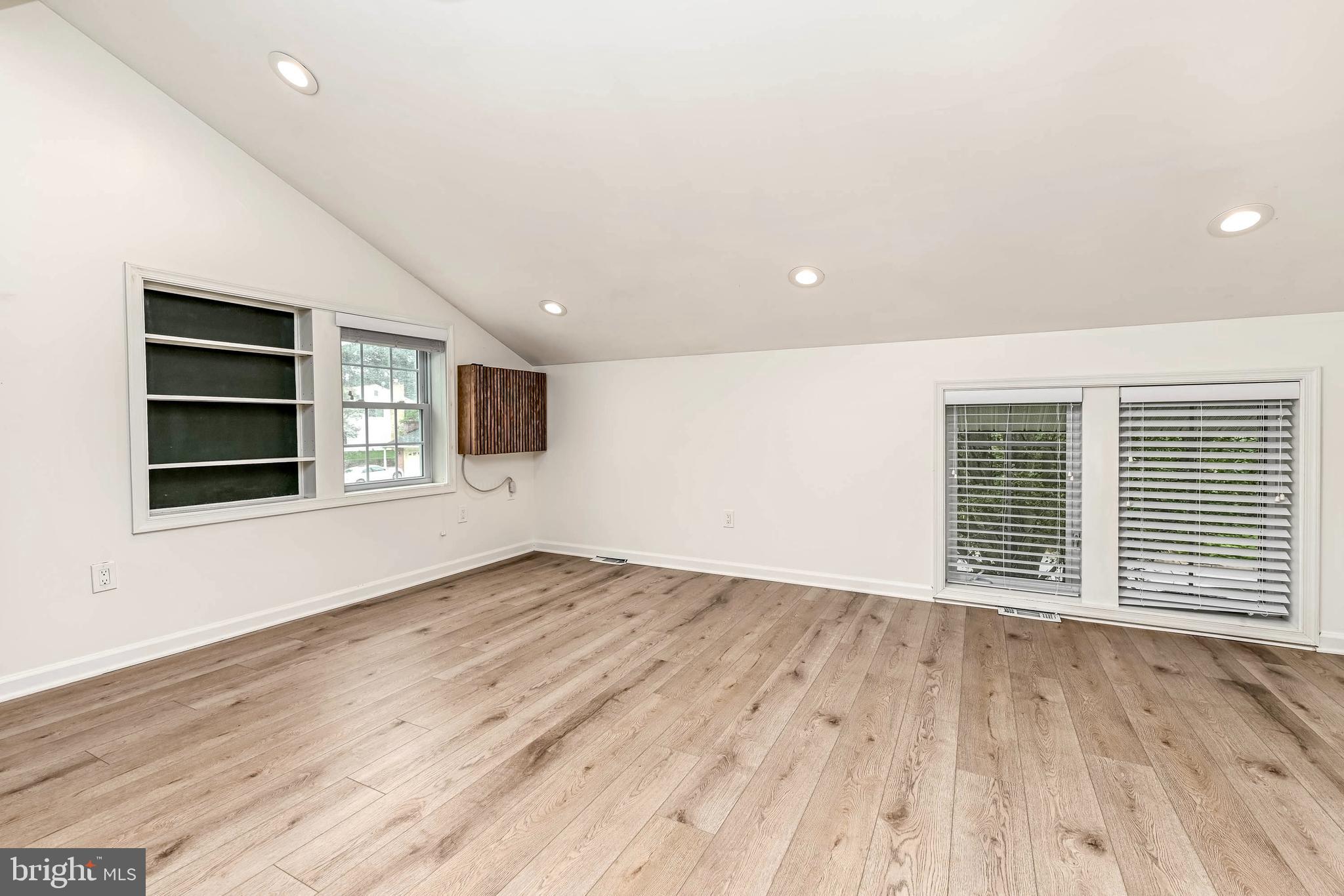 SUGARLAND RUN - Residential