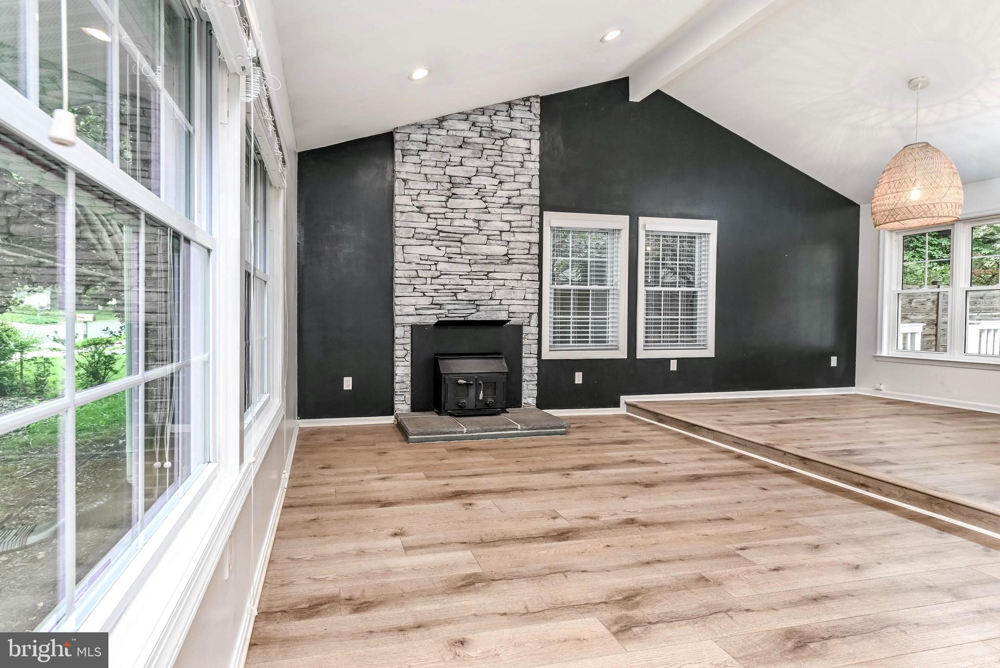 SUGARLAND RUN - Residential