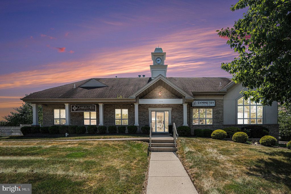 Photo of 1570 Sumneytown Pike, LANSDALE, PA 19446 (MLS # PAMC2150580)