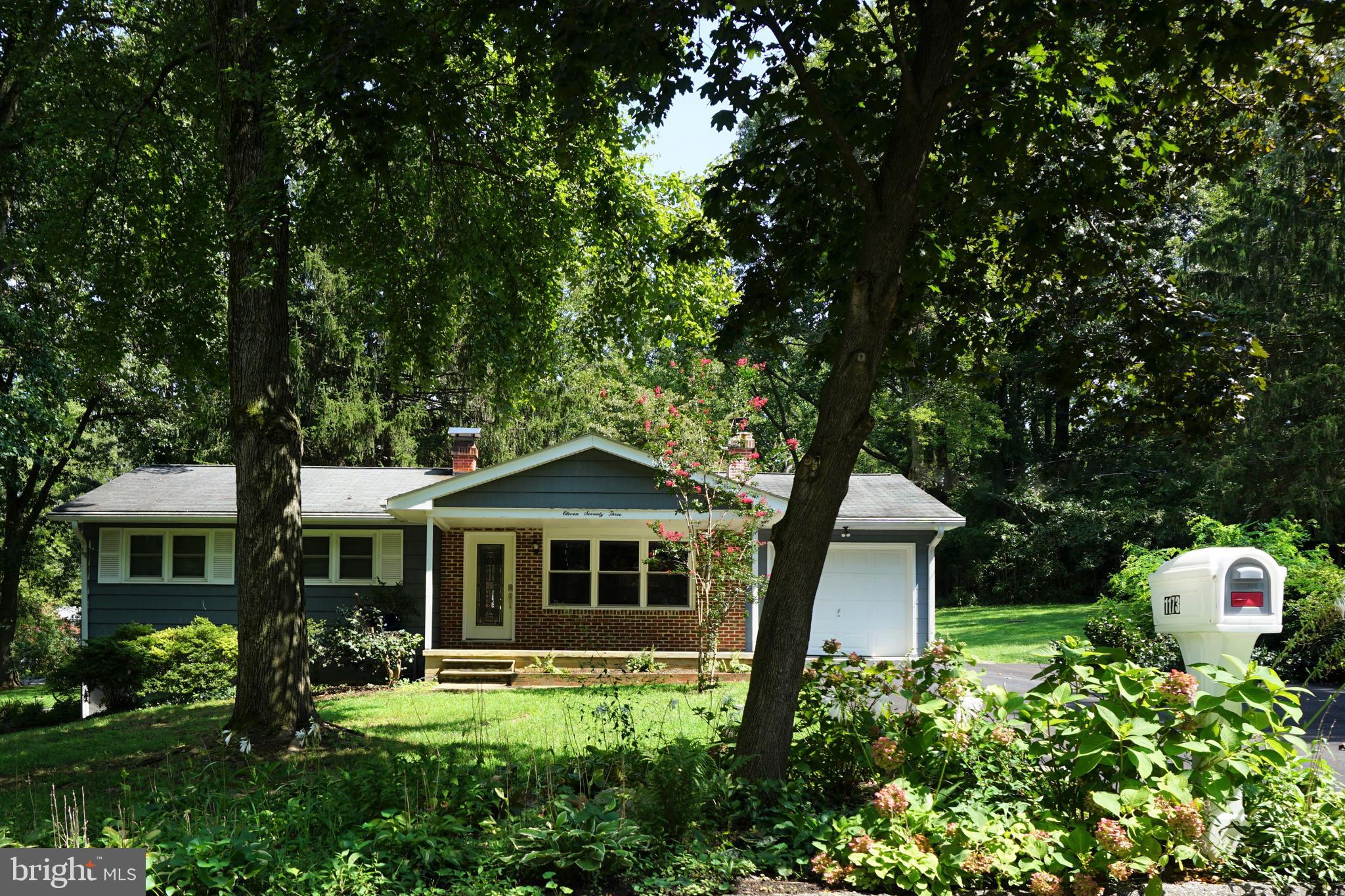 RUBERT MANOR - Residential