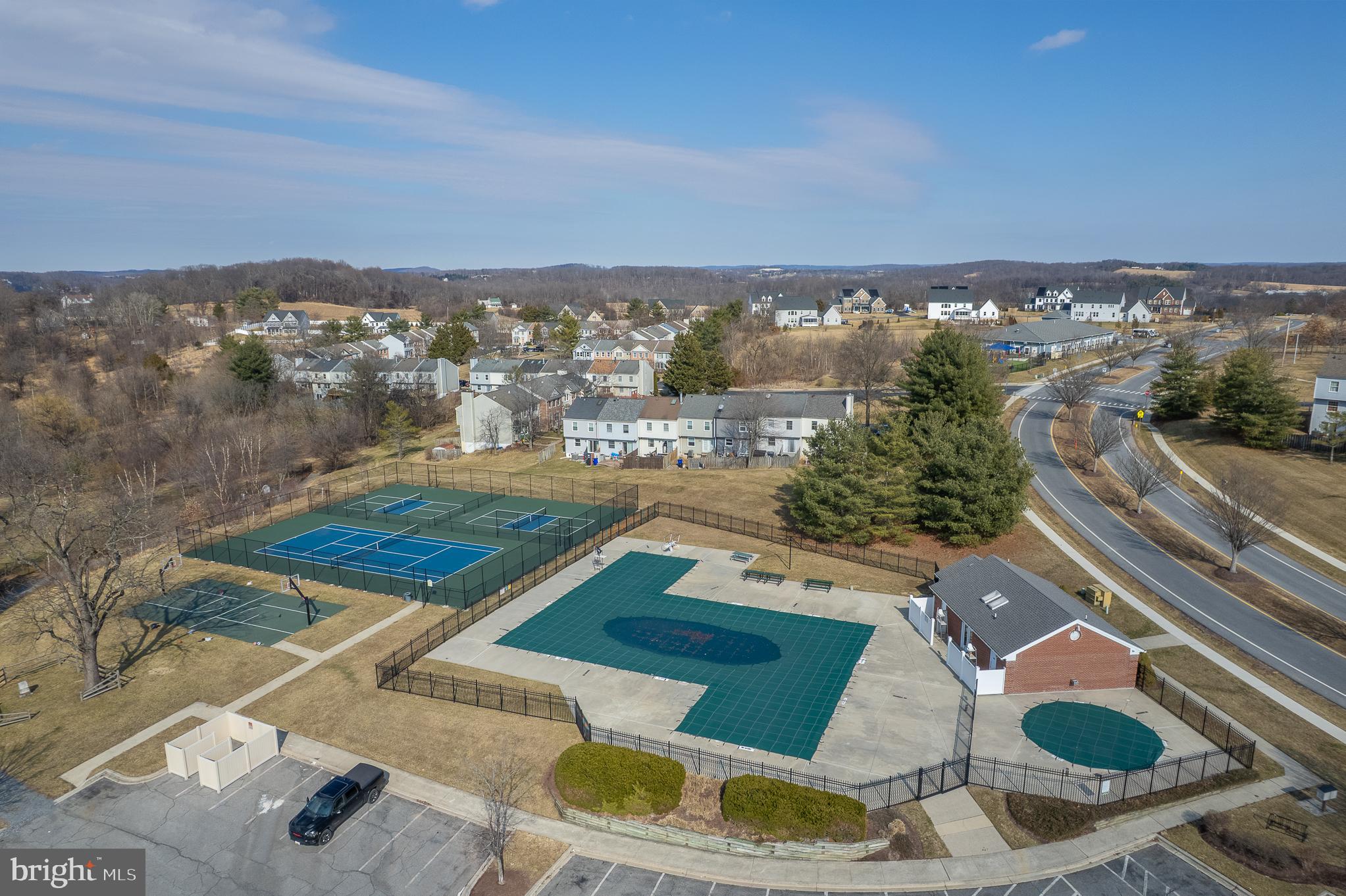 EAGLEHEAD SUMMERFIELD - Residential