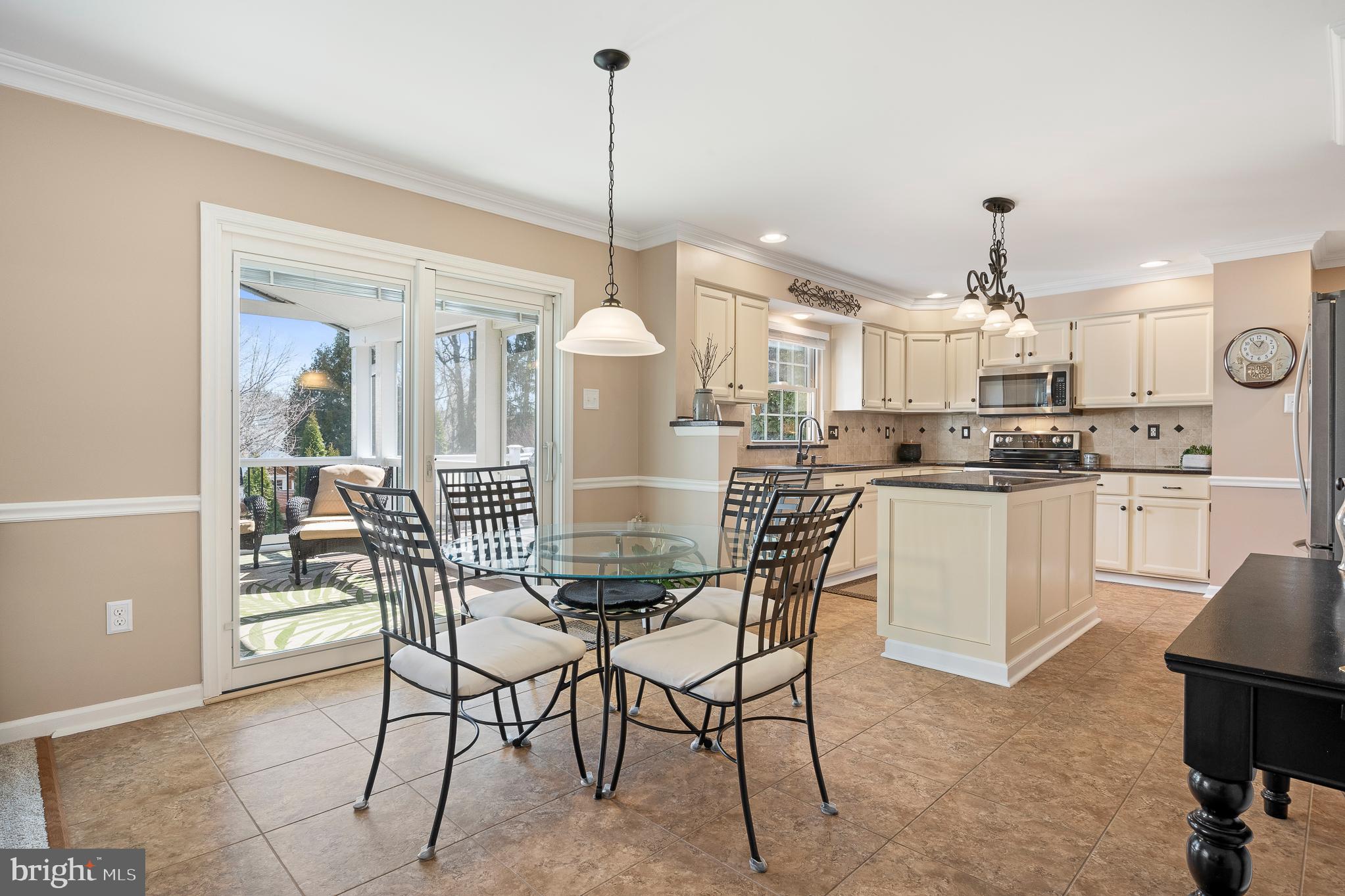 EAGLEHEAD SUMMERFIELD - Residential