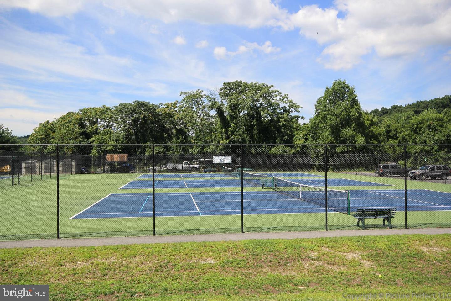 EAGLEHEAD SUMMERFIELD - Residential