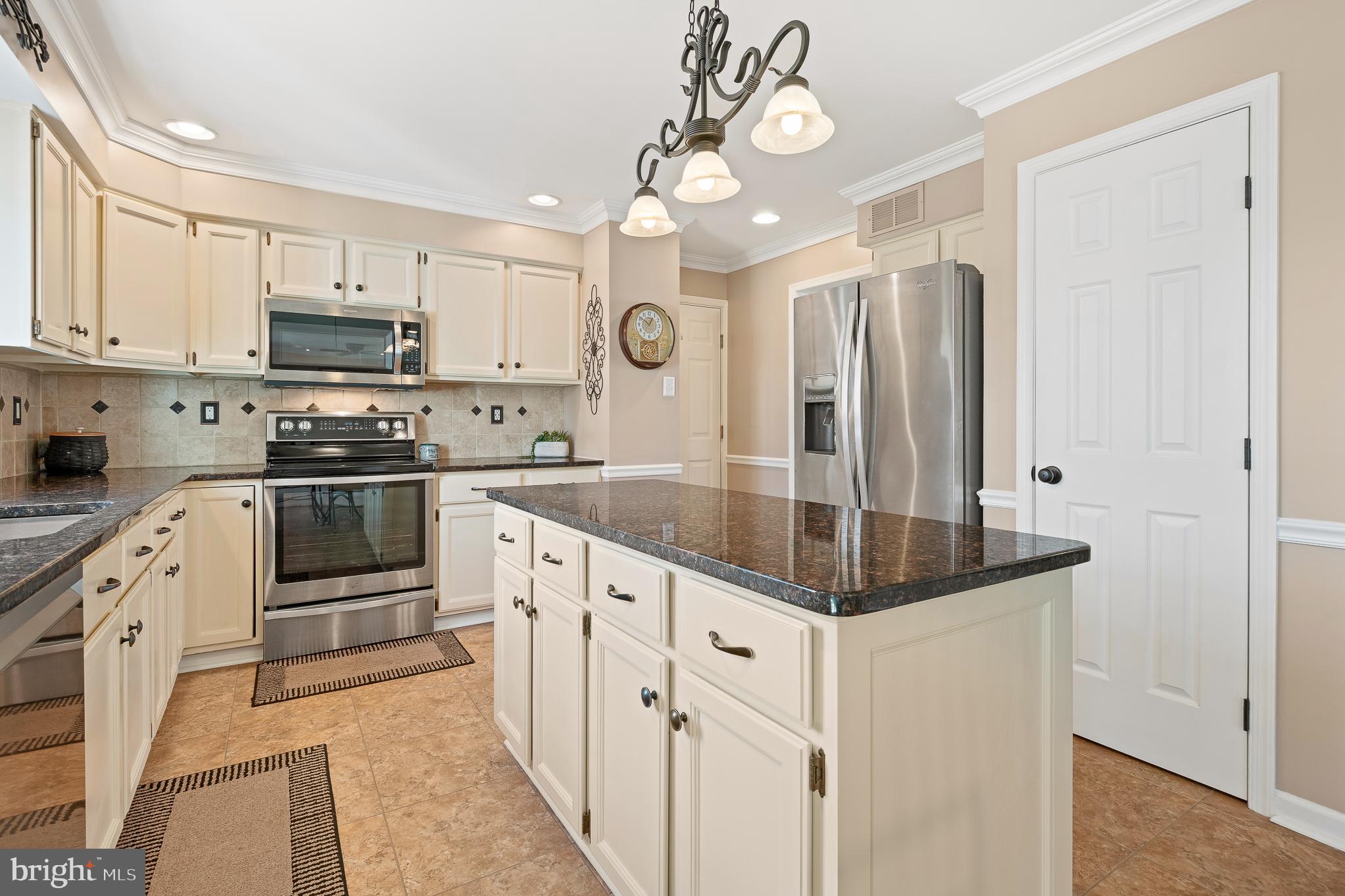 EAGLEHEAD SUMMERFIELD - Residential