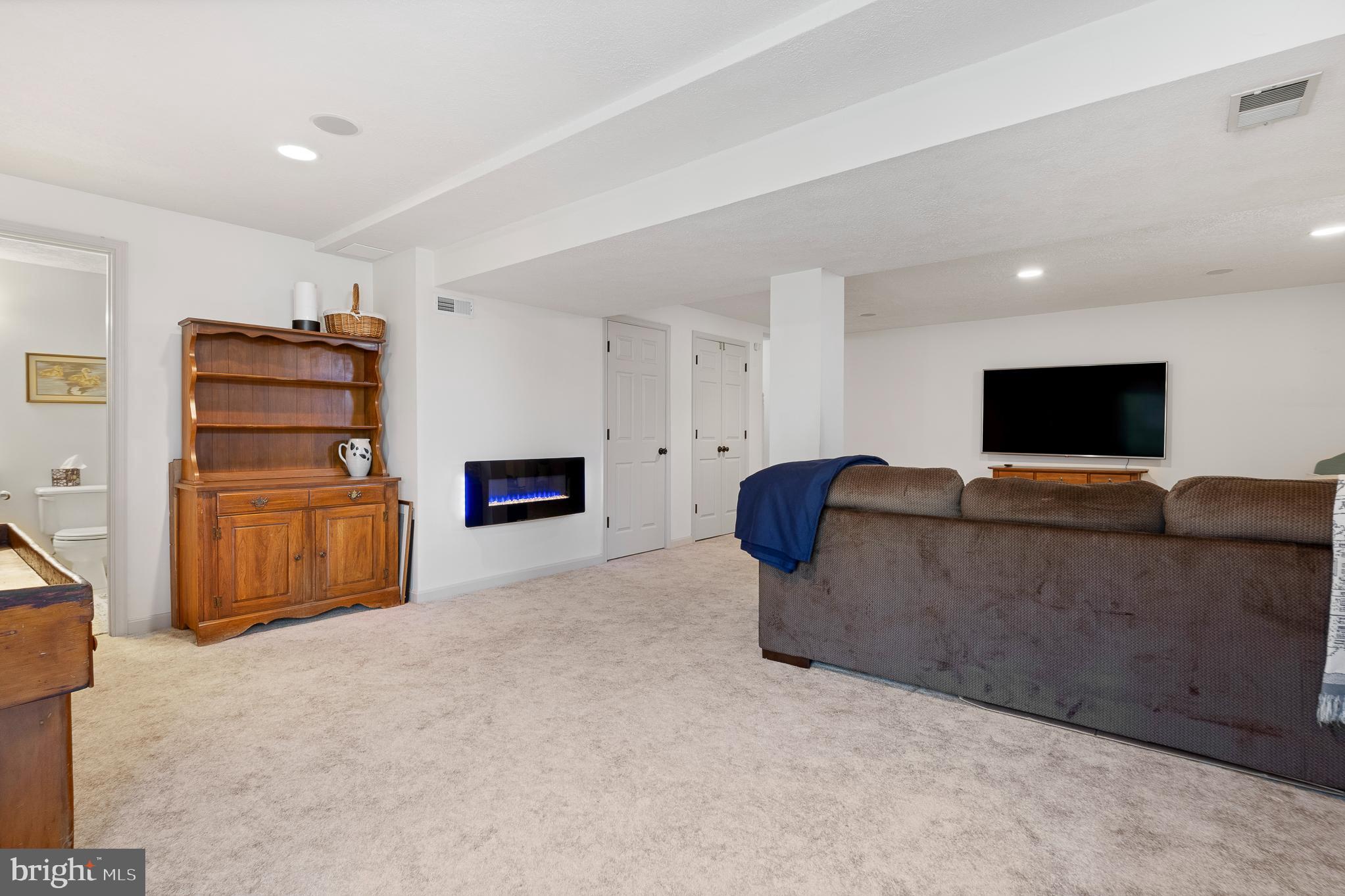 EAGLEHEAD SUMMERFIELD - Residential