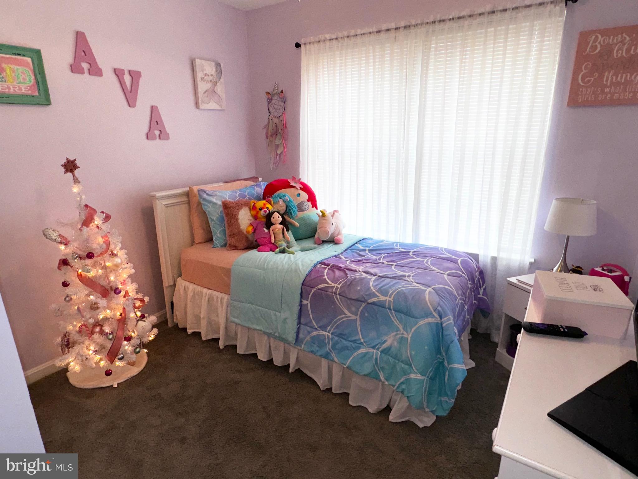 SYCAMORE VILLAGE - Residential