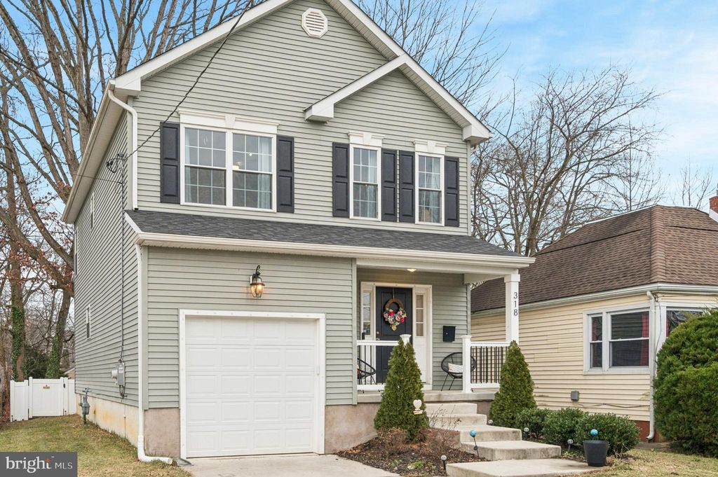 Photo of 318 Walnut Avenue, OAKLYN, NJ 08107 (MLS # NJCD2108490)