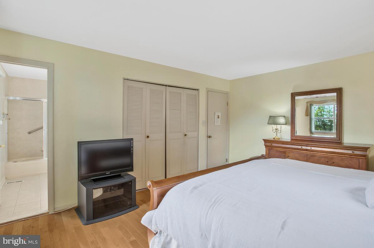 PINE ORCHARD MEADOWS - Residential