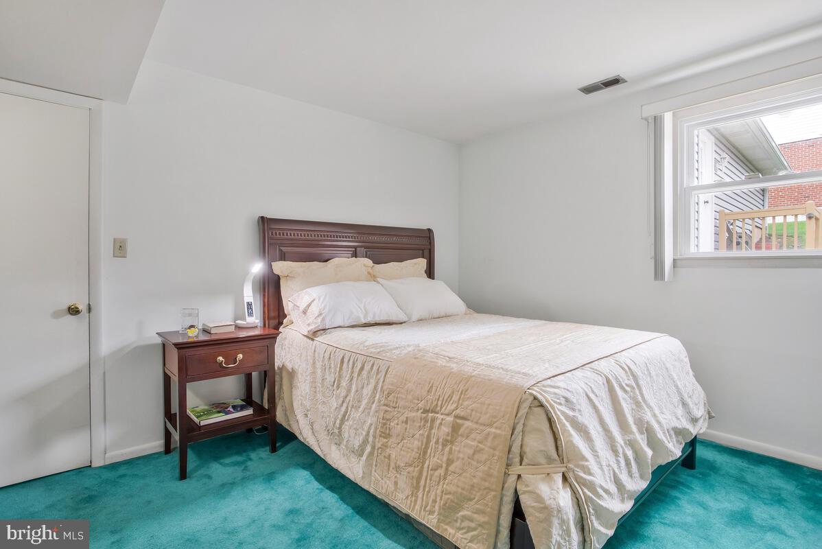 PINE ORCHARD MEADOWS - Residential