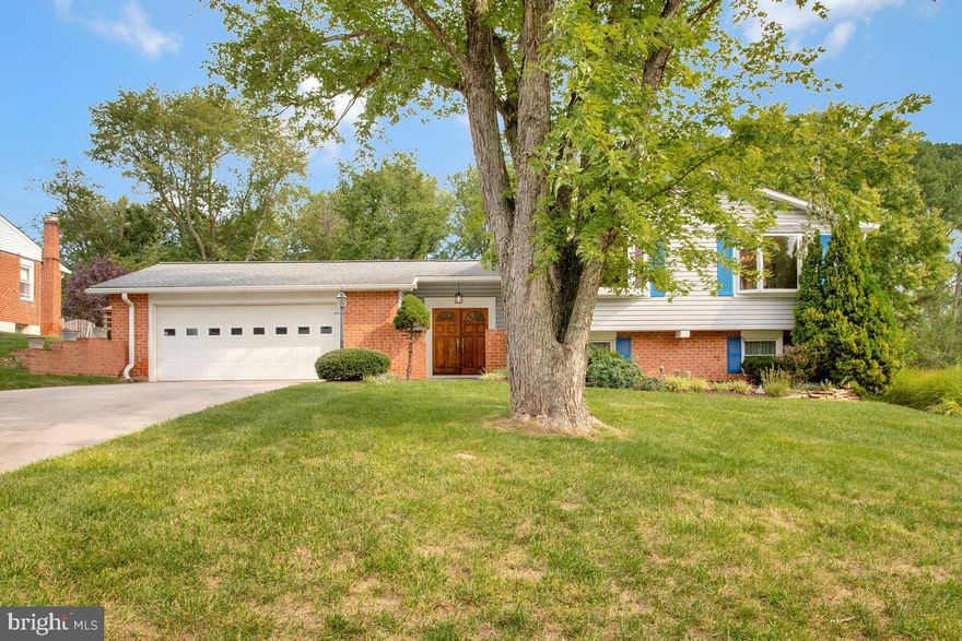 Welcome home to the beautifully maintained split foyer on a quite street in Pine Orchards Meadows!  You will be greeted with a double front door and enter into a spacious foyer leading up to the light filled living room or exit through the glass slider to the multilevel private wrap around deck.  The main living level features pristine hard wood floors, natural lighting, spacious rooms, bay windows, eat-in kitchen, double oven, double sink, gas cooktop, recess lighting, generous cabinet space, living/dining combo and three bedrooms, a shared bath and the primary bath has a tub/shower!  Continue to the lower level for enjoyment and relaxation by all, the expansive family room includes a bar, brick enhanced fireplace, recess lighting, several windows, two bedrooms, full bath and a laundry/utility room with generous storage and organization space and sump pump.  The oversized two car garage, has workshop space, attic access and more storage space and the driveway can accommodate up to 6 vehicles!  The solar panels are fully owned, furnace and humidifier (2017), primary bath (2009), hardwood floors (2014).  Contact your agent today so that you will be one of the first to view this lovely home.