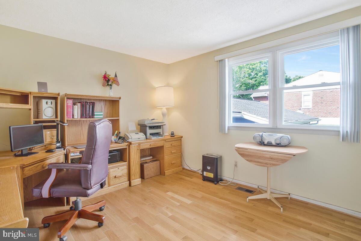 PINE ORCHARD MEADOWS - Residential