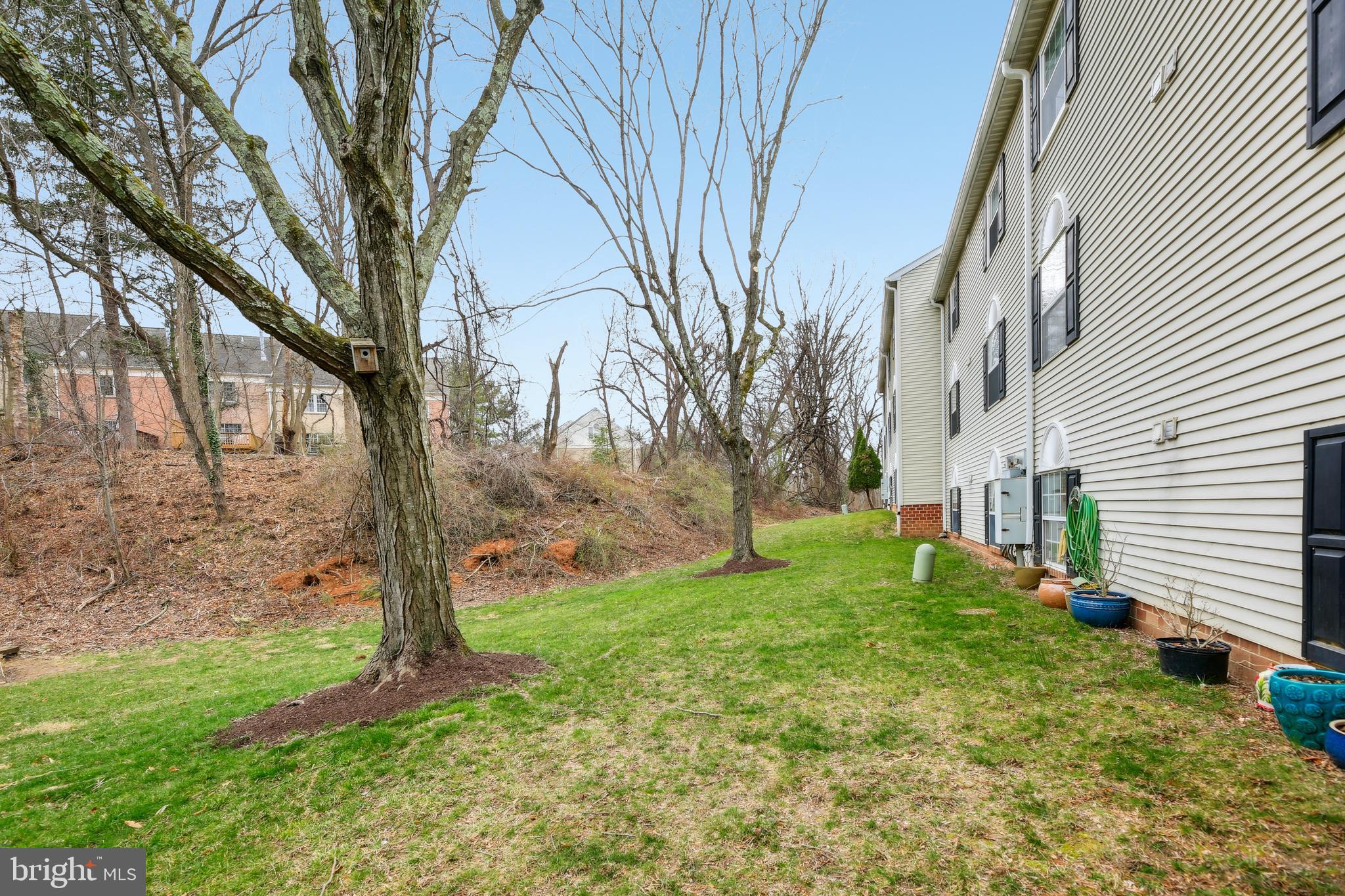 STAPLETON COURT GARDEN - Residential
