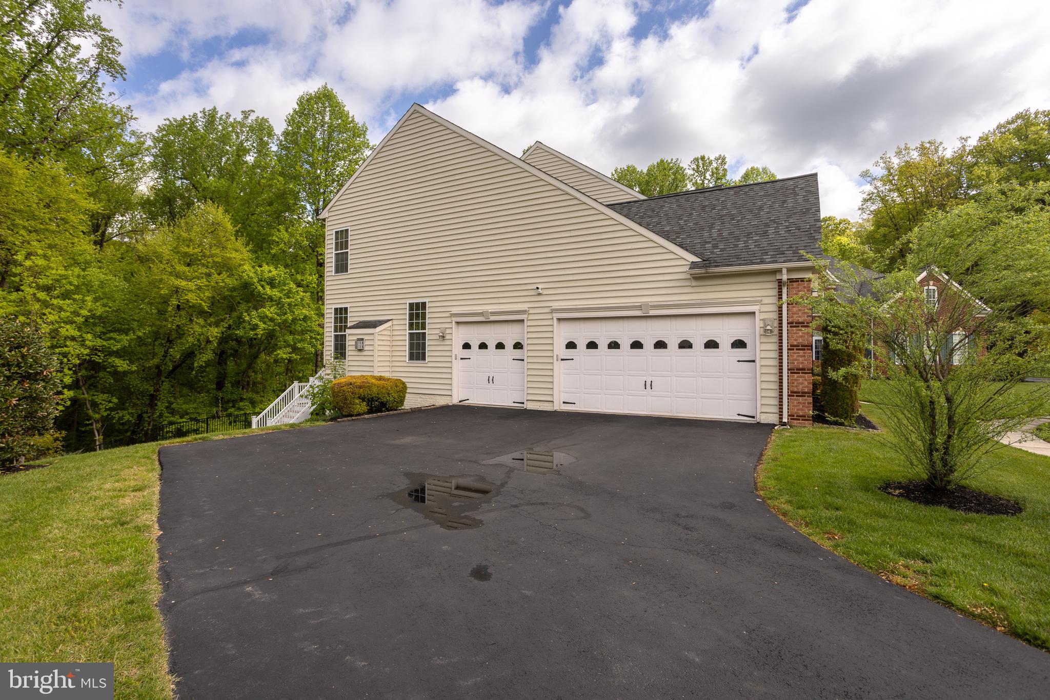 ENCLAVE AT PERRY HALL - Residential