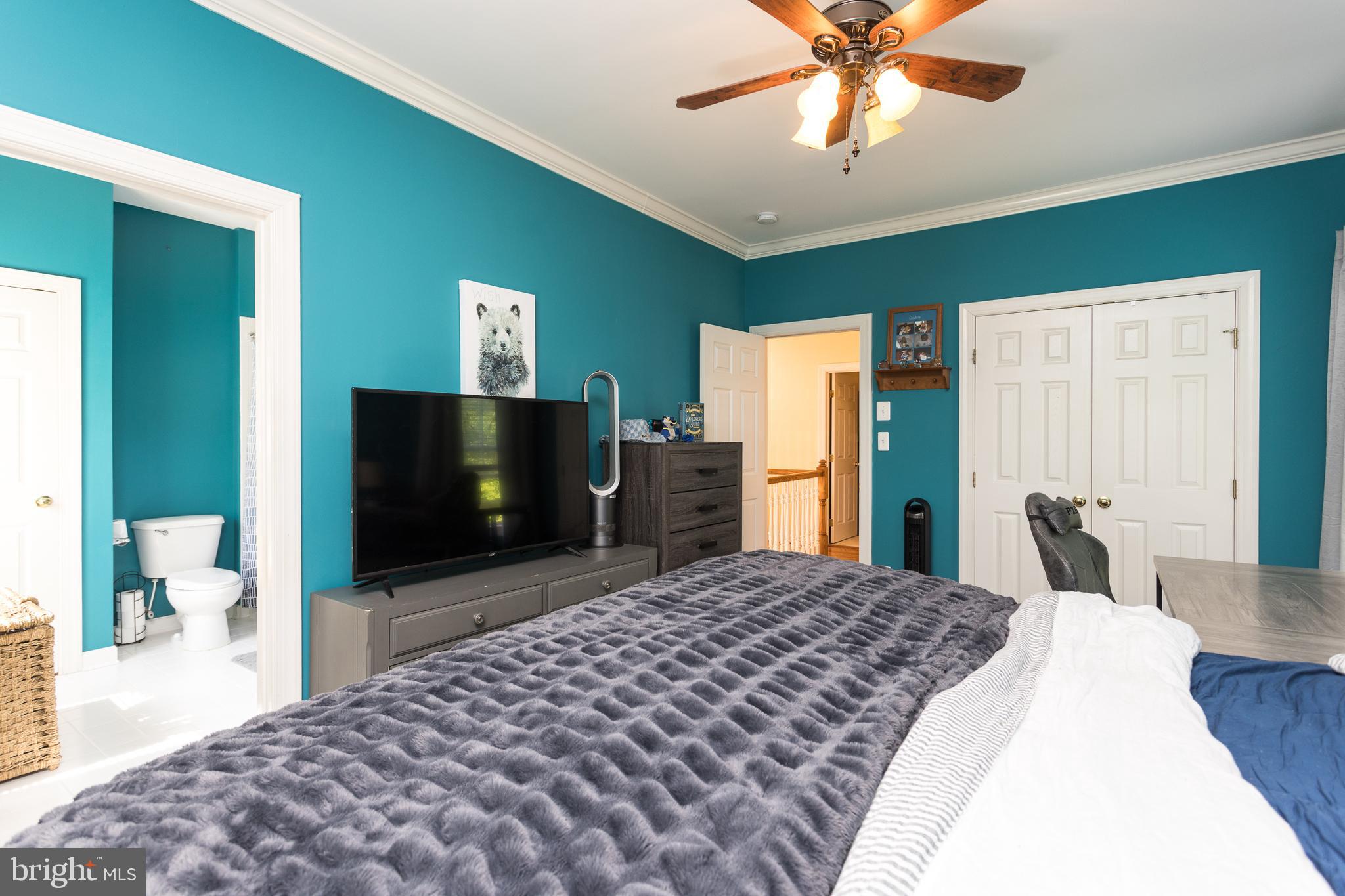 ENCLAVE AT PERRY HALL - Residential
