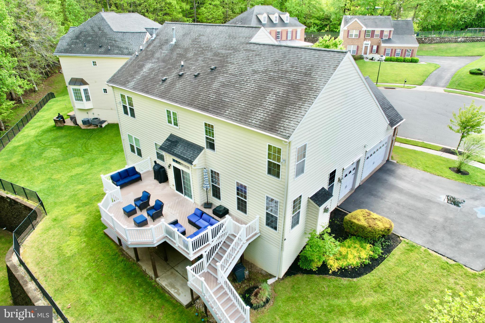 ENCLAVE AT PERRY HALL - Residential
