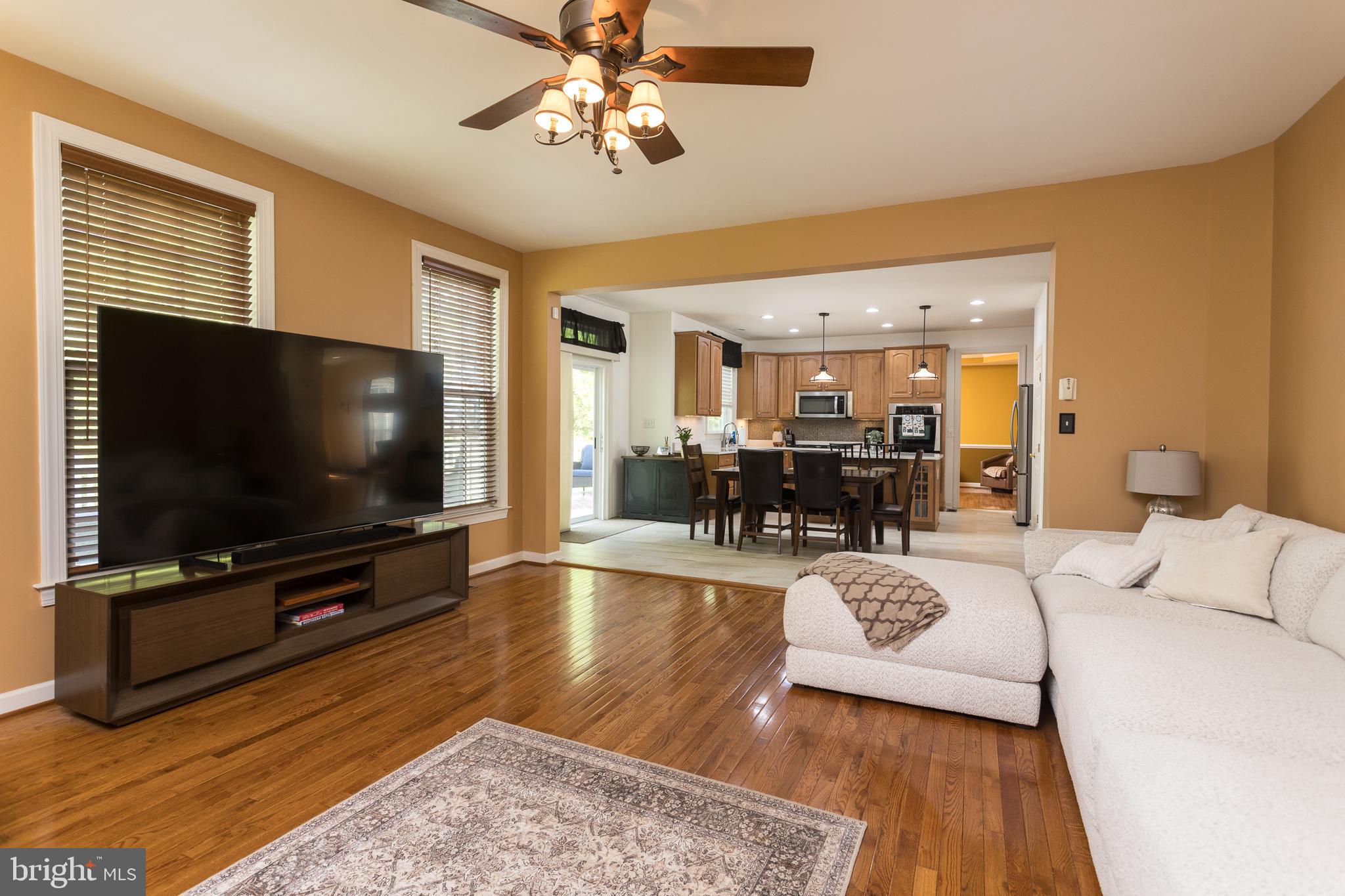 ENCLAVE AT PERRY HALL - Residential