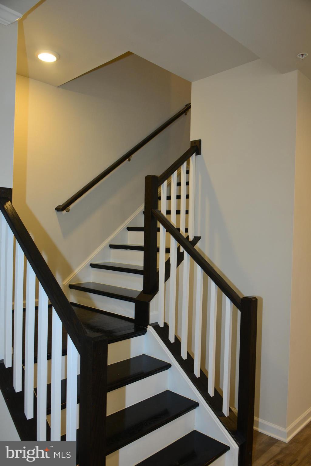 TUSCARORA CREEK - Residential Lease